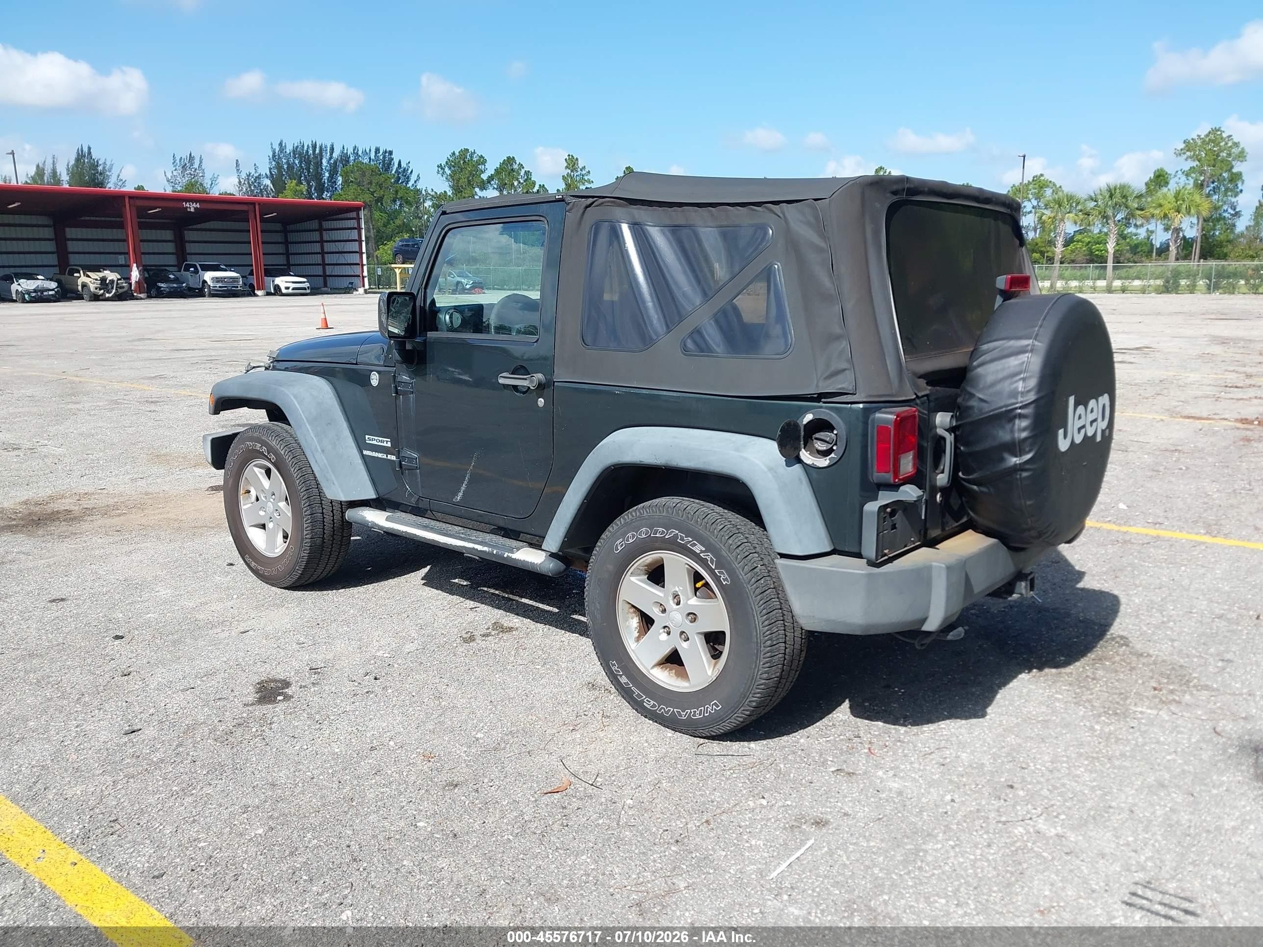 2012 Jeep Wrangler Sport Green vin: 1C4AJWAG9CL113187