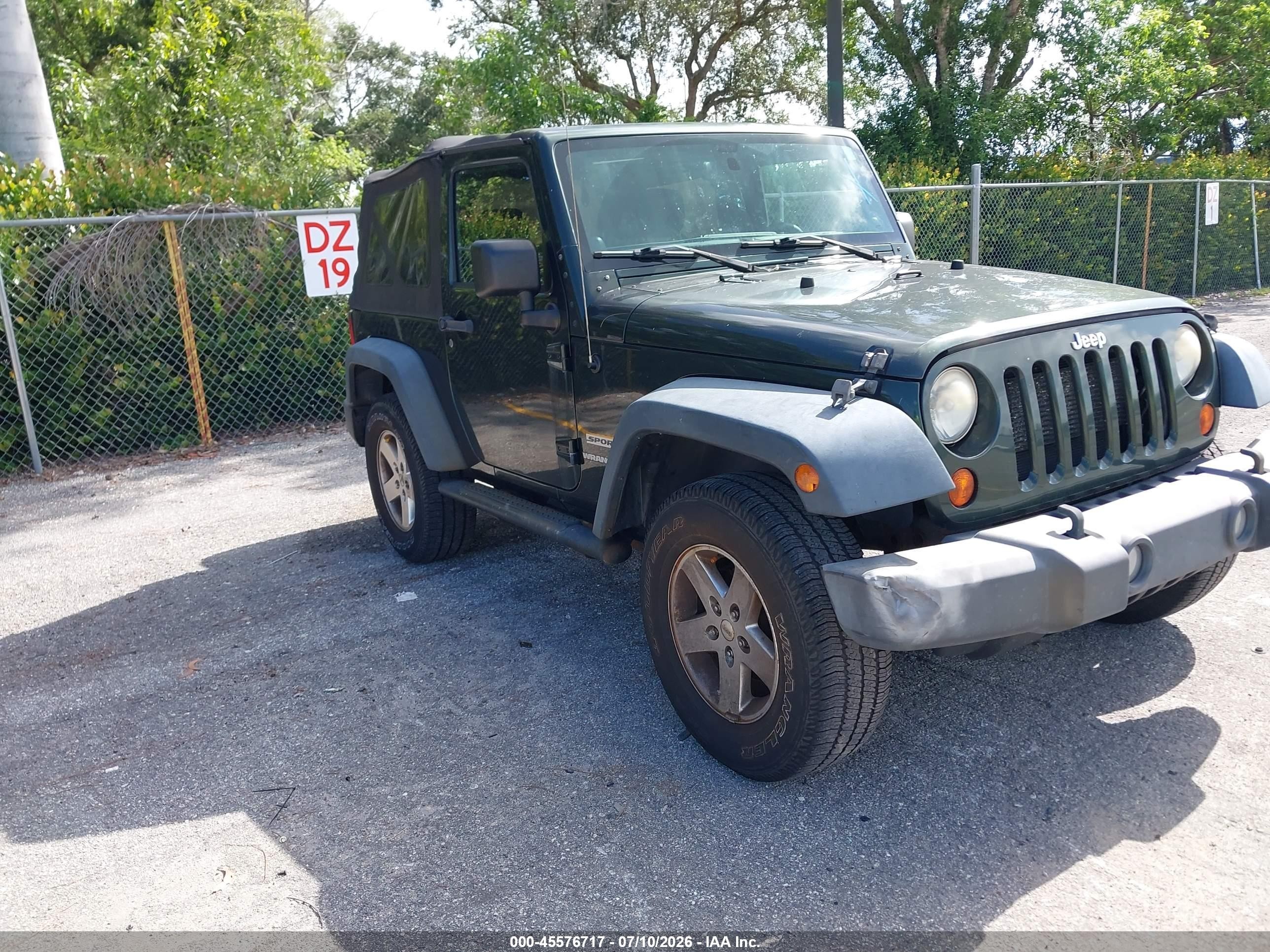 2012 Jeep Wrangler Sport Green vin: 1C4AJWAG9CL113187