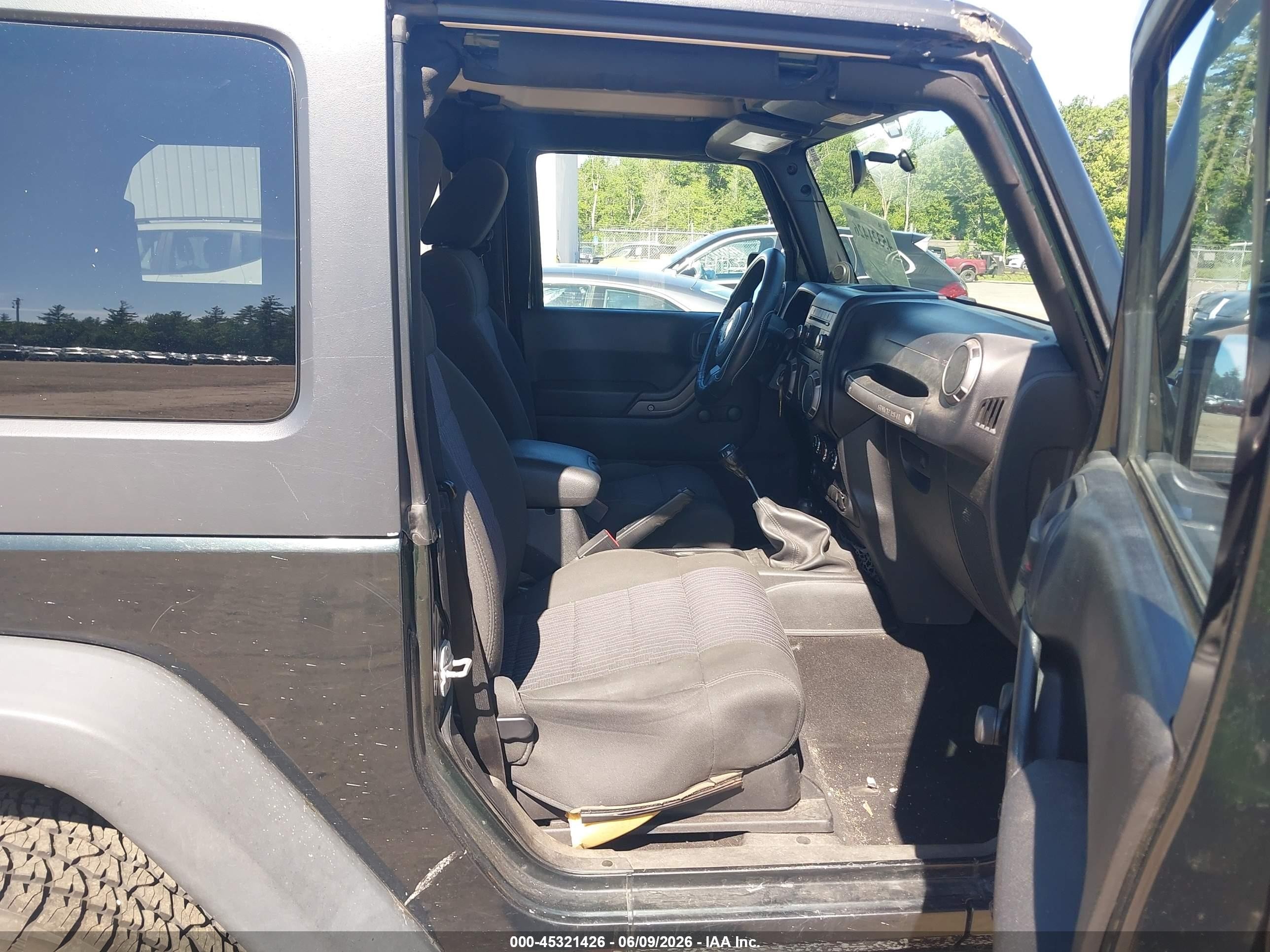 2012 Jeep Wrangler Sport Black vin: 1C4AJWAG9CL258200