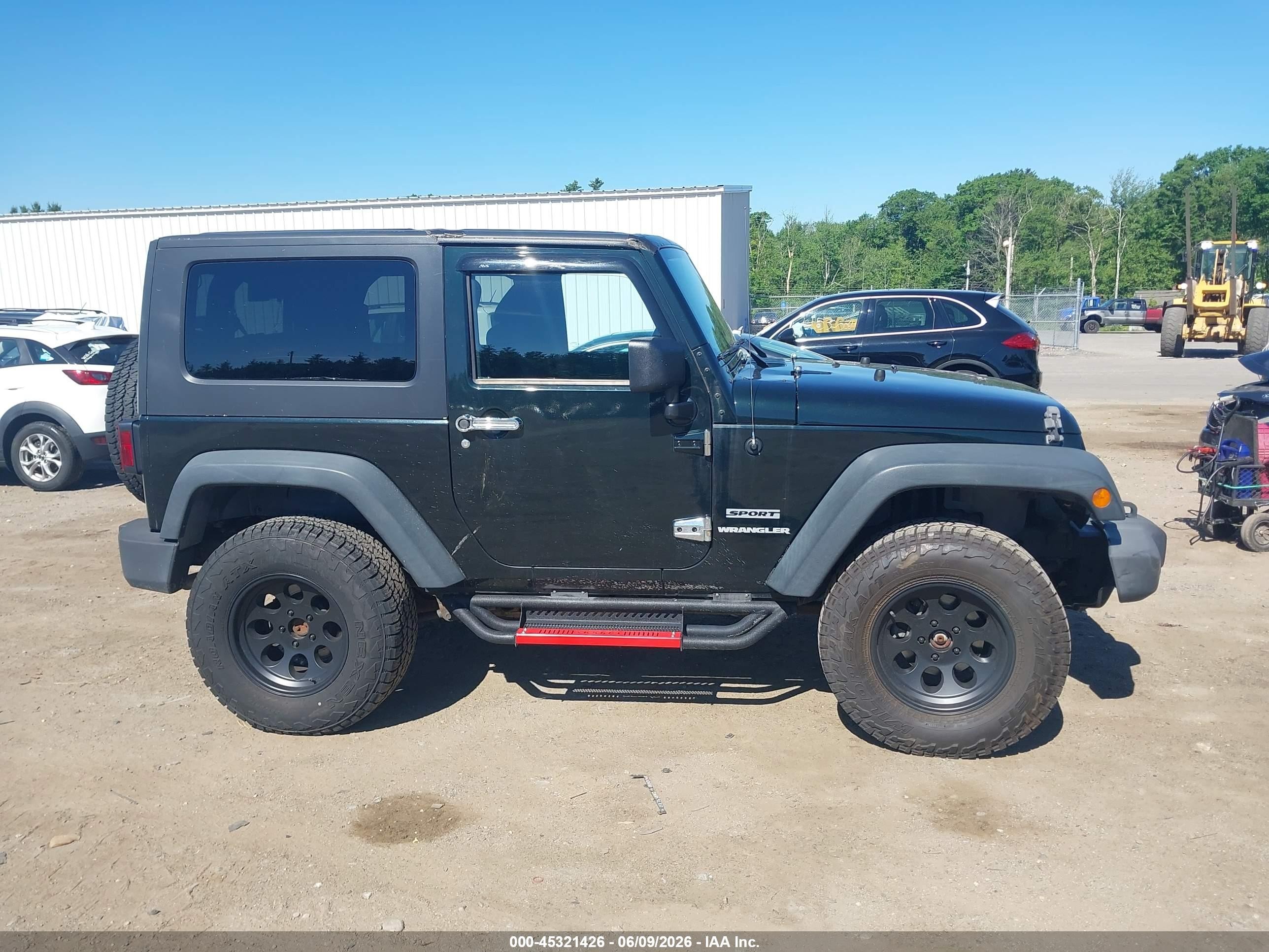2012 Jeep Wrangler Sport Black vin: 1C4AJWAG9CL258200