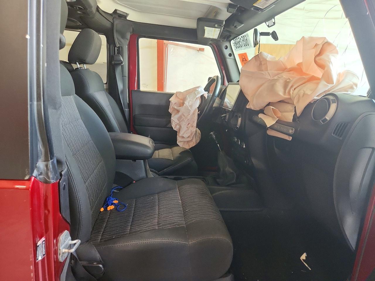 2012 Jeep Wrangler Sport Red vin: 1C4AJWAGXCL103221