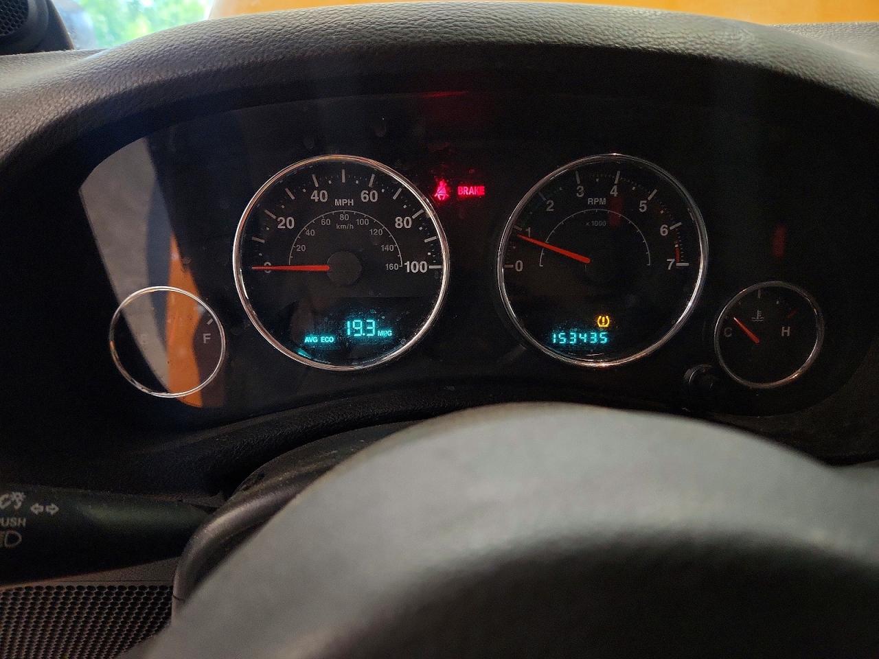 2012 Jeep Wrangler Sport Yellow vin: 1C4AJWAGXCL119788