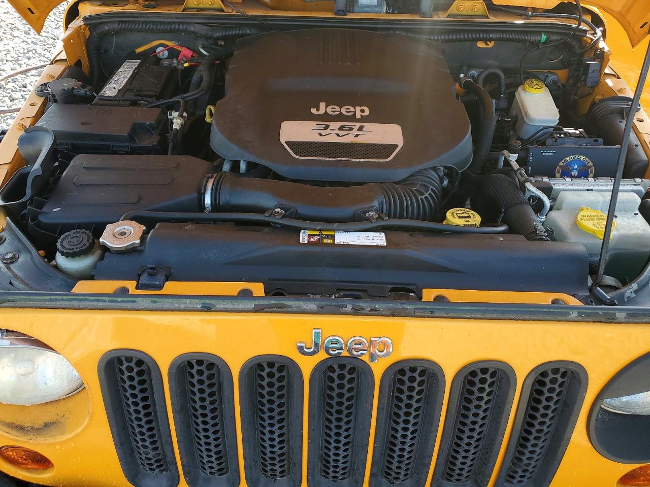 2012 Jeep Wrangler Sport Yellow vin: 1C4AJWAGXCL203111