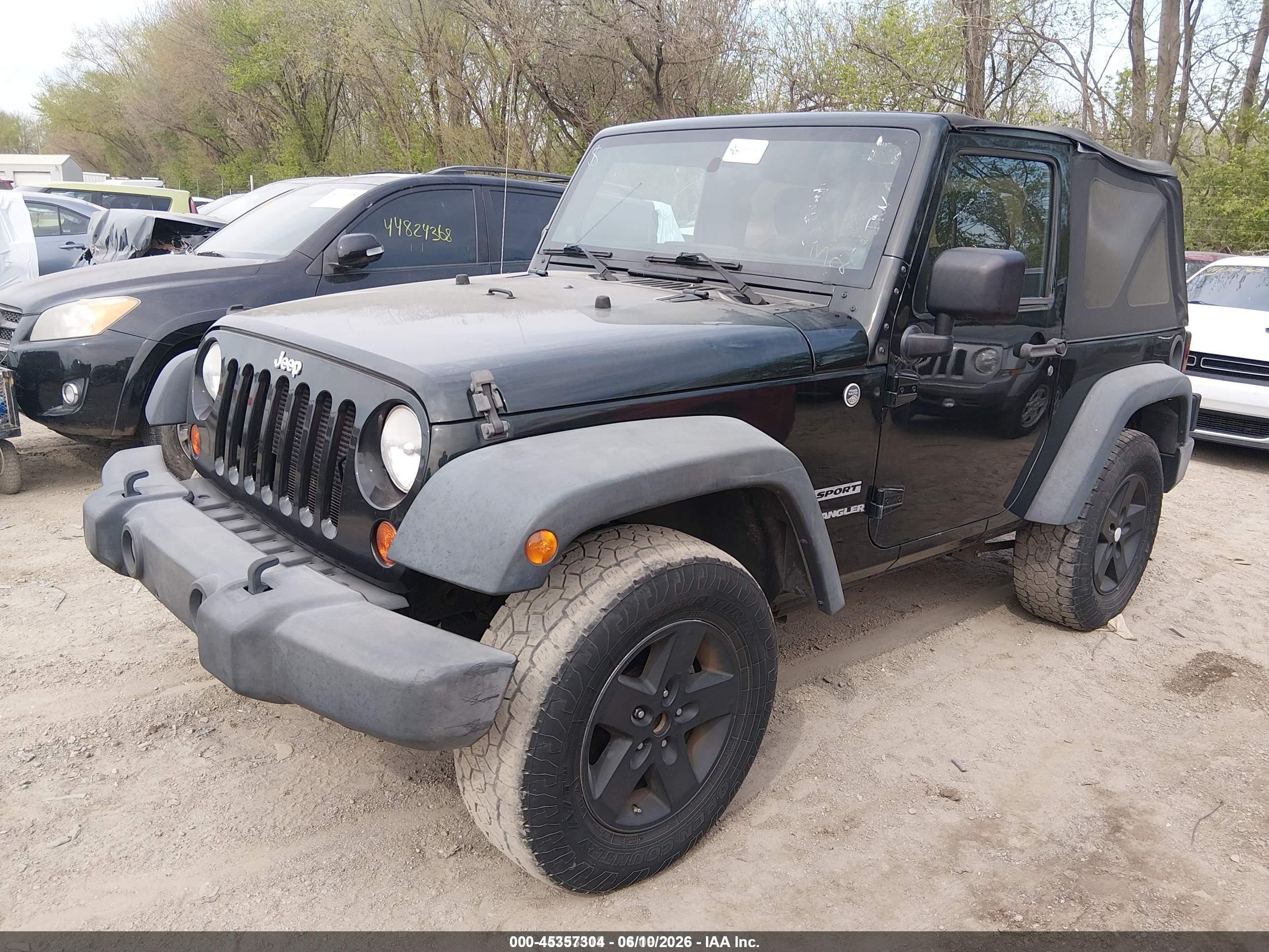 2012 Jeep Wrangler Sport Black vin: 1C4AJWAGXCL256312