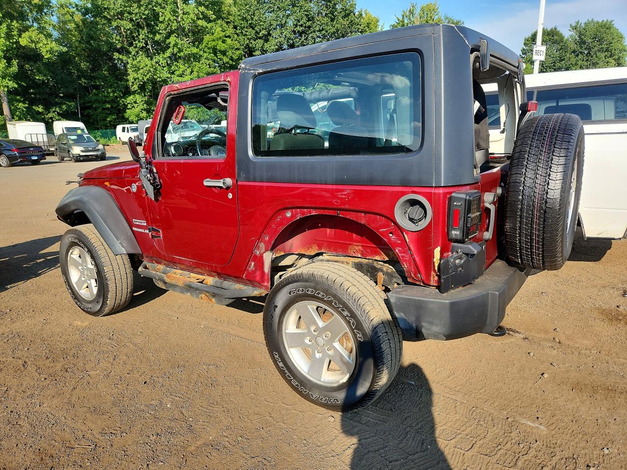 2012 Jeep Wrangler Sport White vin: 1C4AJWAGXCL263261