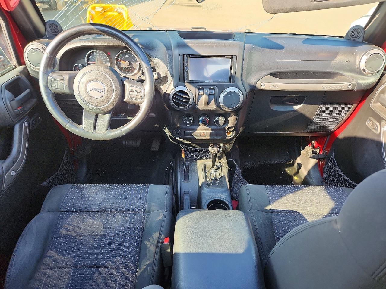 2012 Jeep Wrangler Sport White vin: 1C4AJWAGXCL263261
