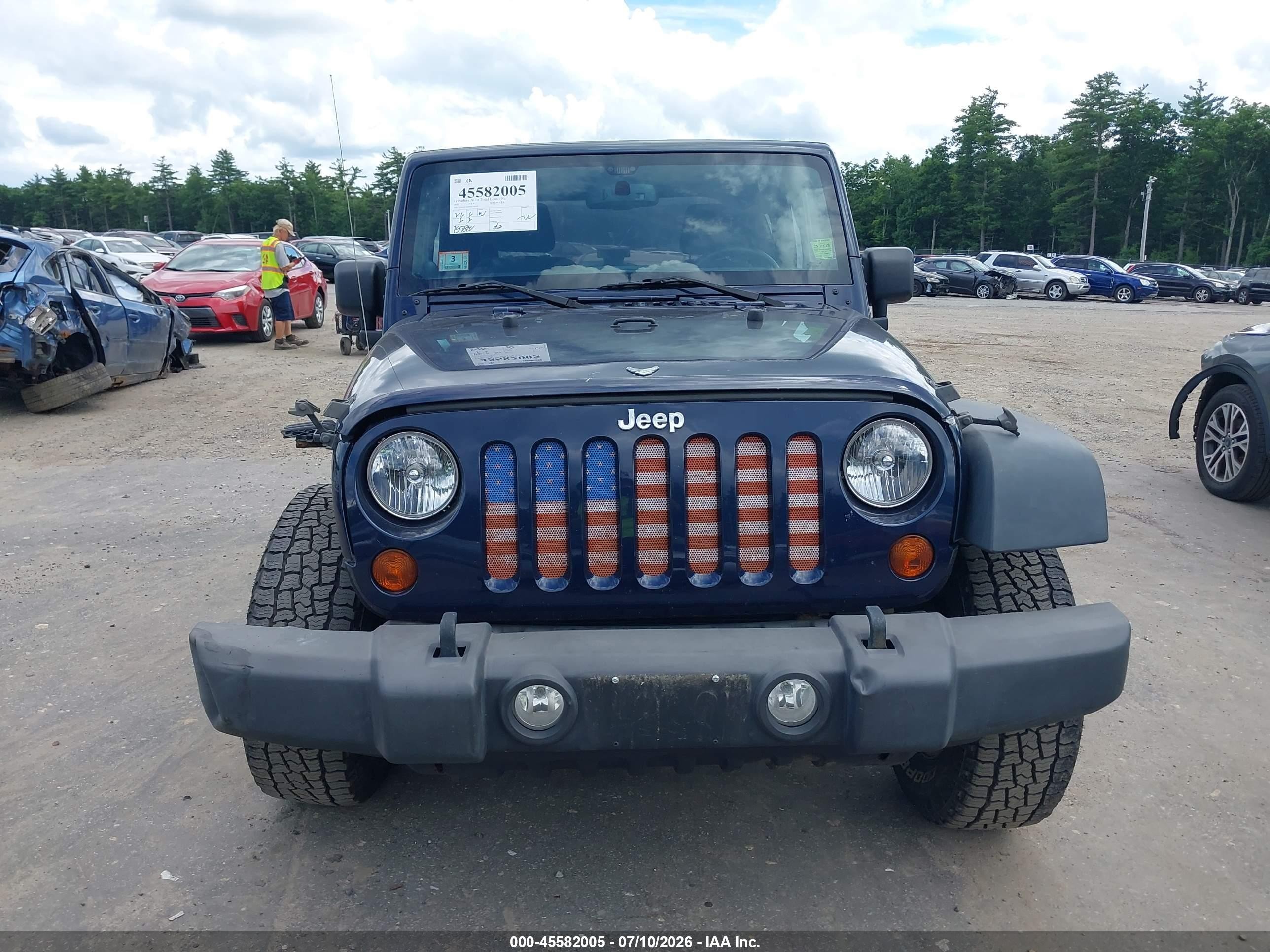 2013 Jeep Wrangler Sport Blue vin: 1C4AJWAGXDL576795