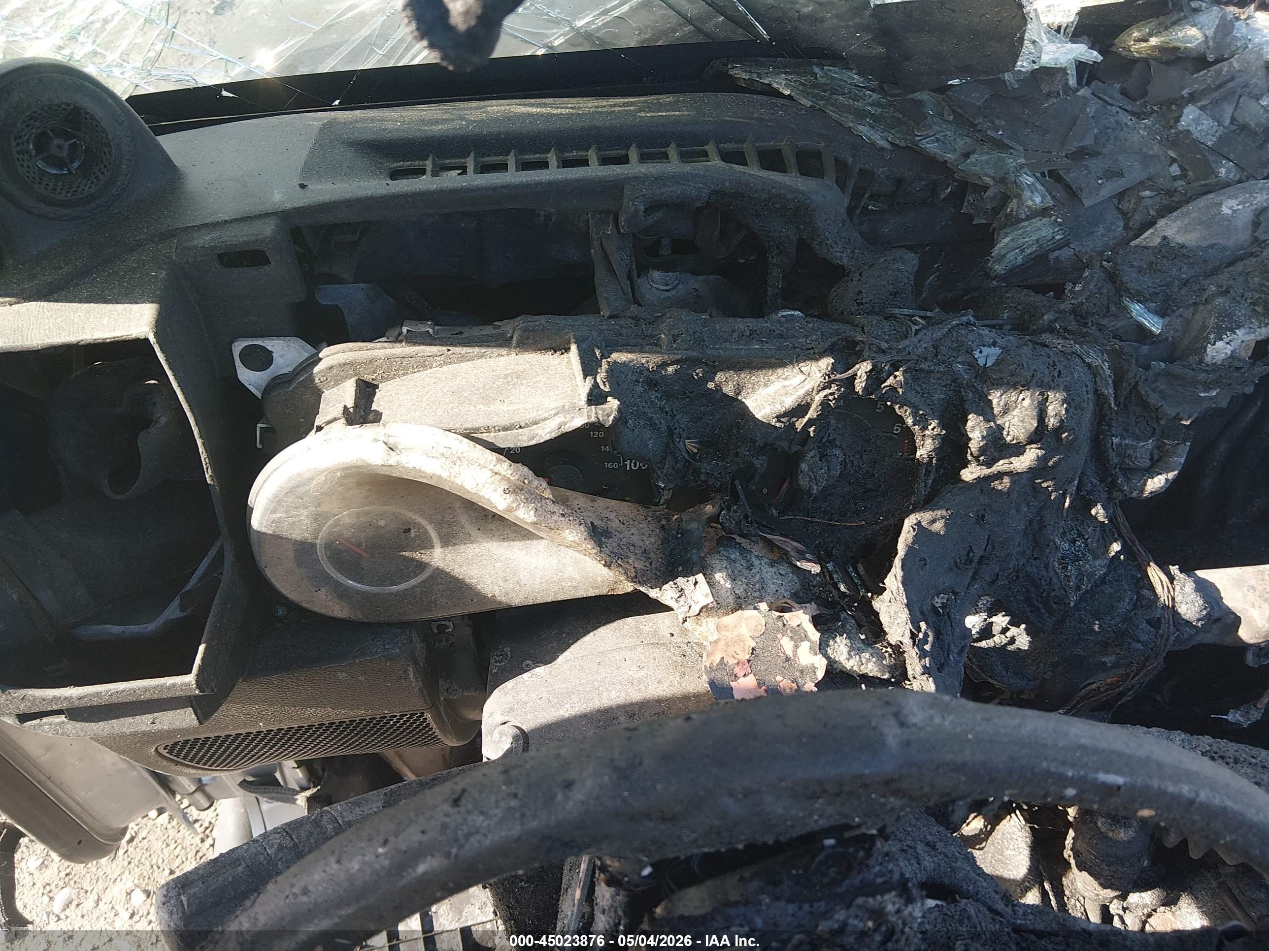 2013 Jeep Wrangler Sport Silver vin: 1C4AJWAGXDL587649