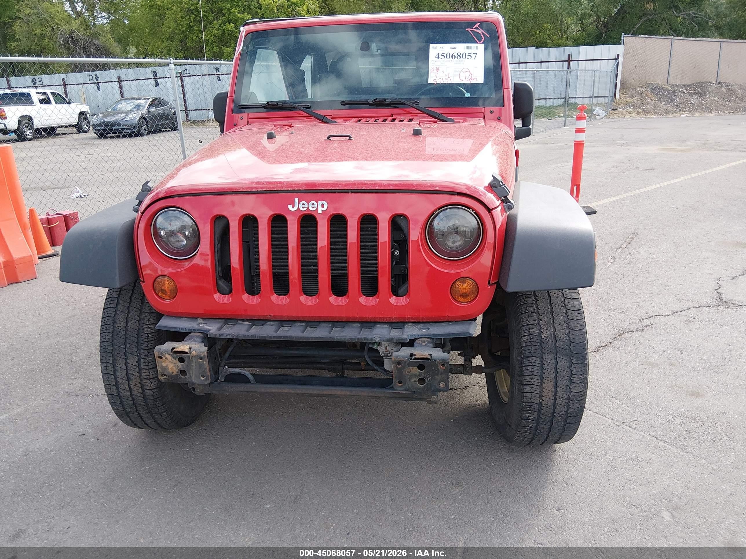 2013 Jeep Wrangler Sport Red vin: 1C4AJWAGXDL677562