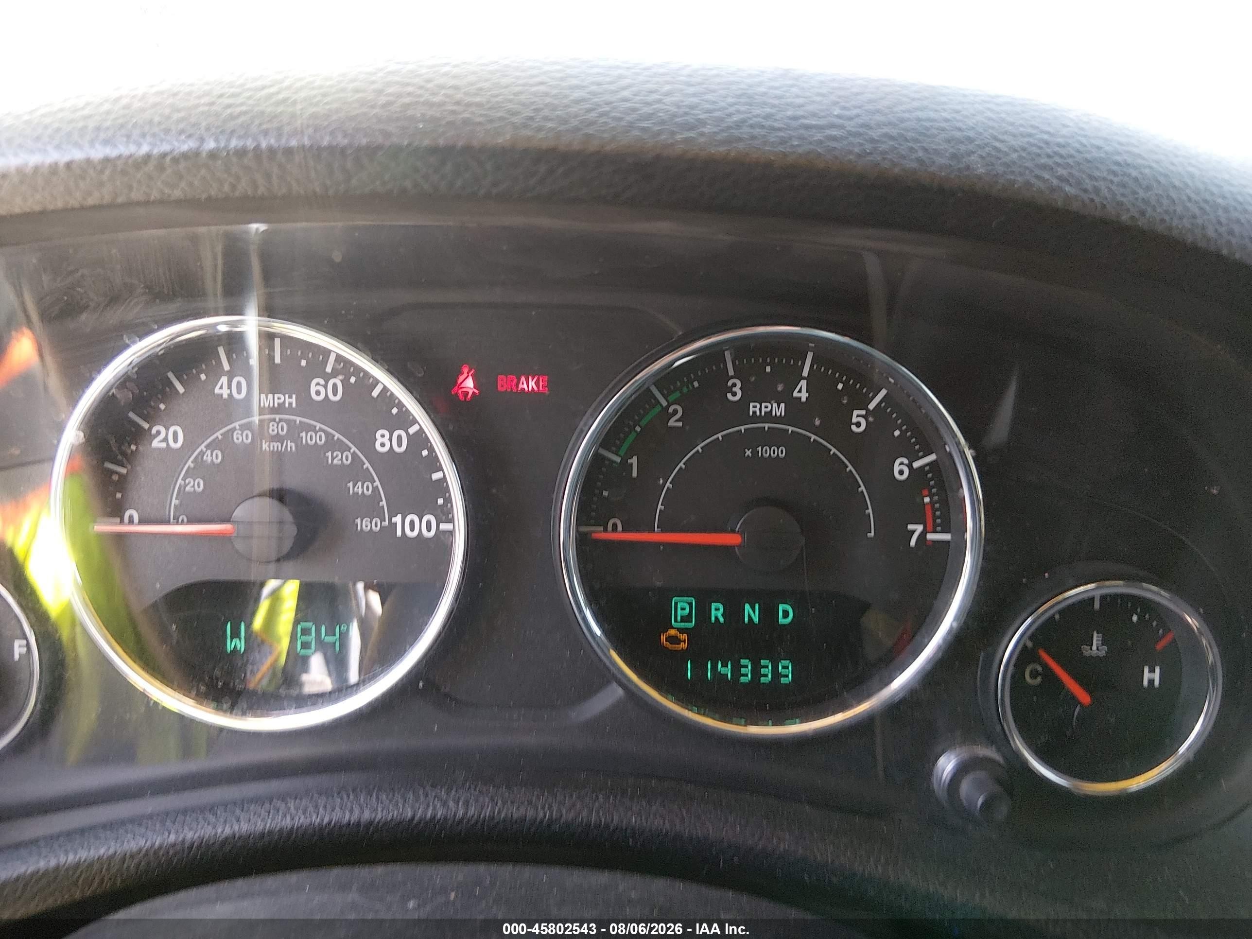 2013 Jeep Wrangler Sport Beige vin: 1C4AJWAGXDL686939