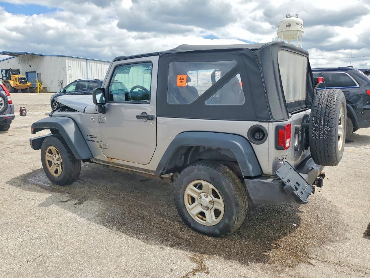 2013 Jeep Wrangler Sport Gray vin: 1C4AJWAGXDL704324