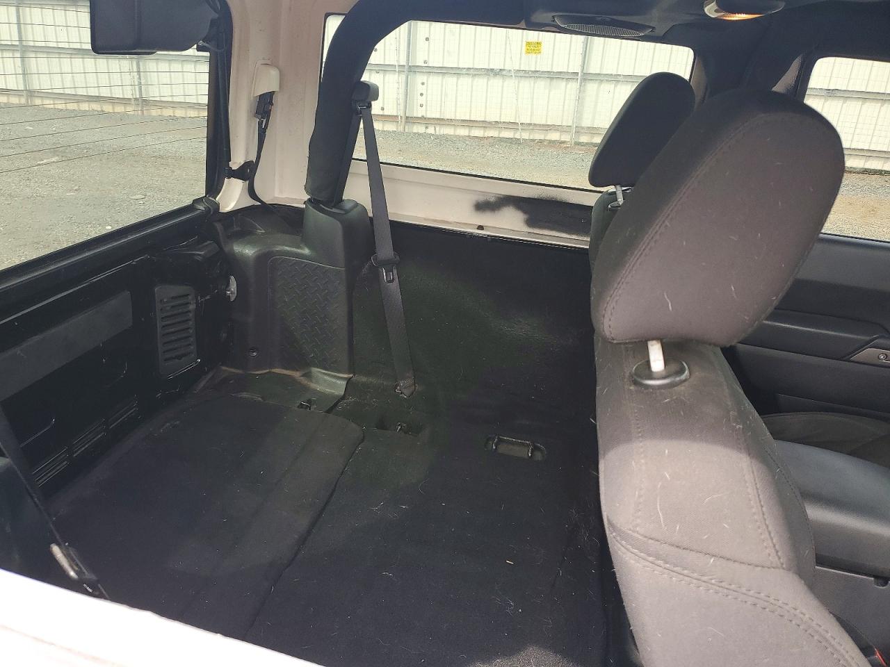 2014 Jeep Wrangler Sport Черный vin: 1C4AJWAGXEL243076