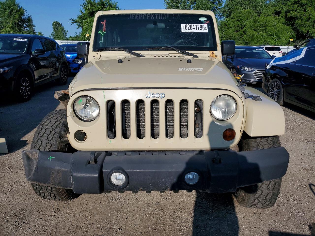 2012 Jeep Wrangler Sahara Желто-коричневый vin: 1C4AJWBG1CL105356