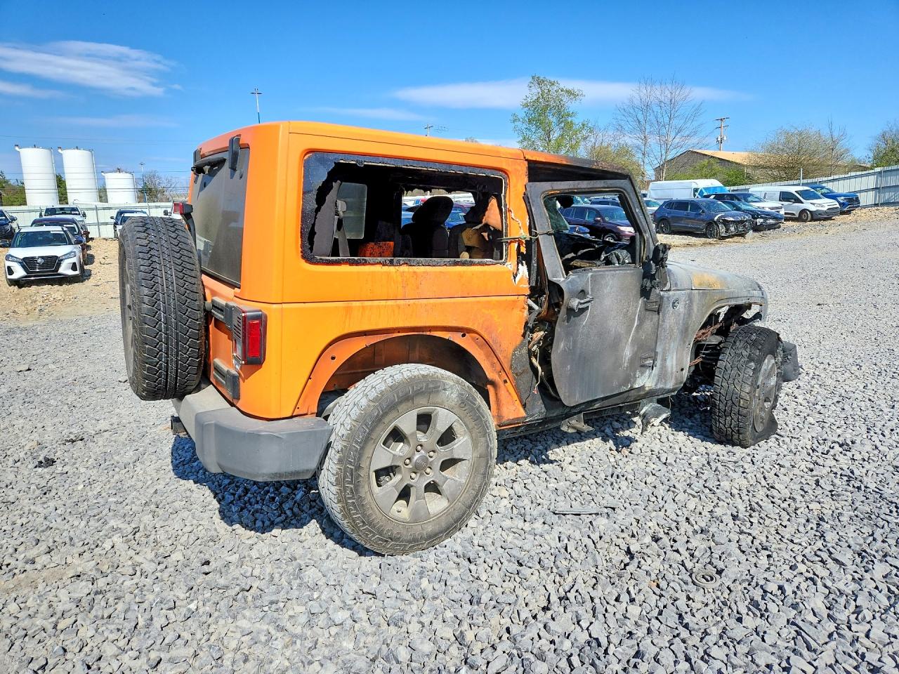 2012 Jeep Wrangler Sahara Orange vin: 1C4AJWBG1CL164617