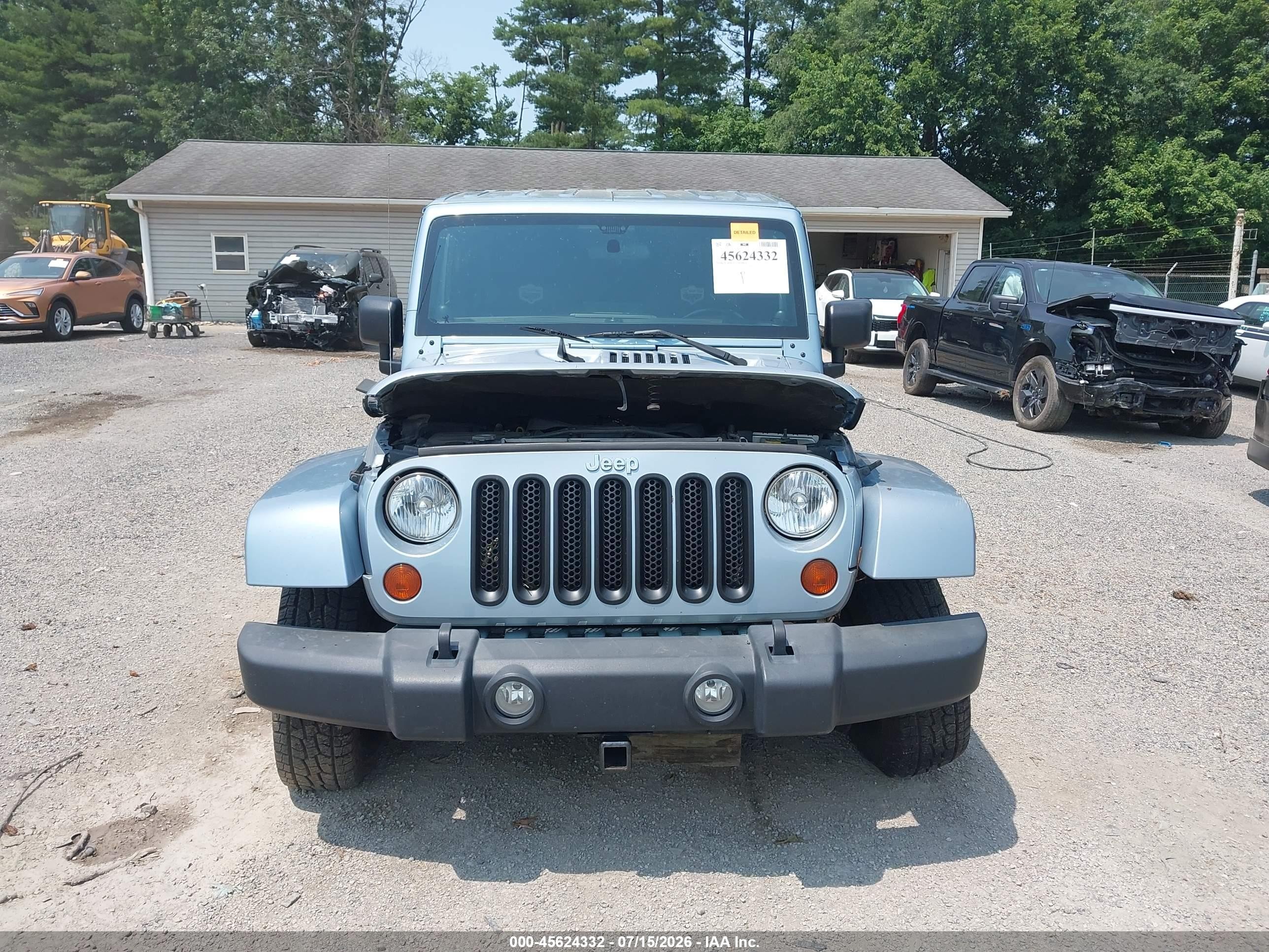 2012 Jeep Wrangler Sahara Blue vin: 1C4AJWBG1CL172636