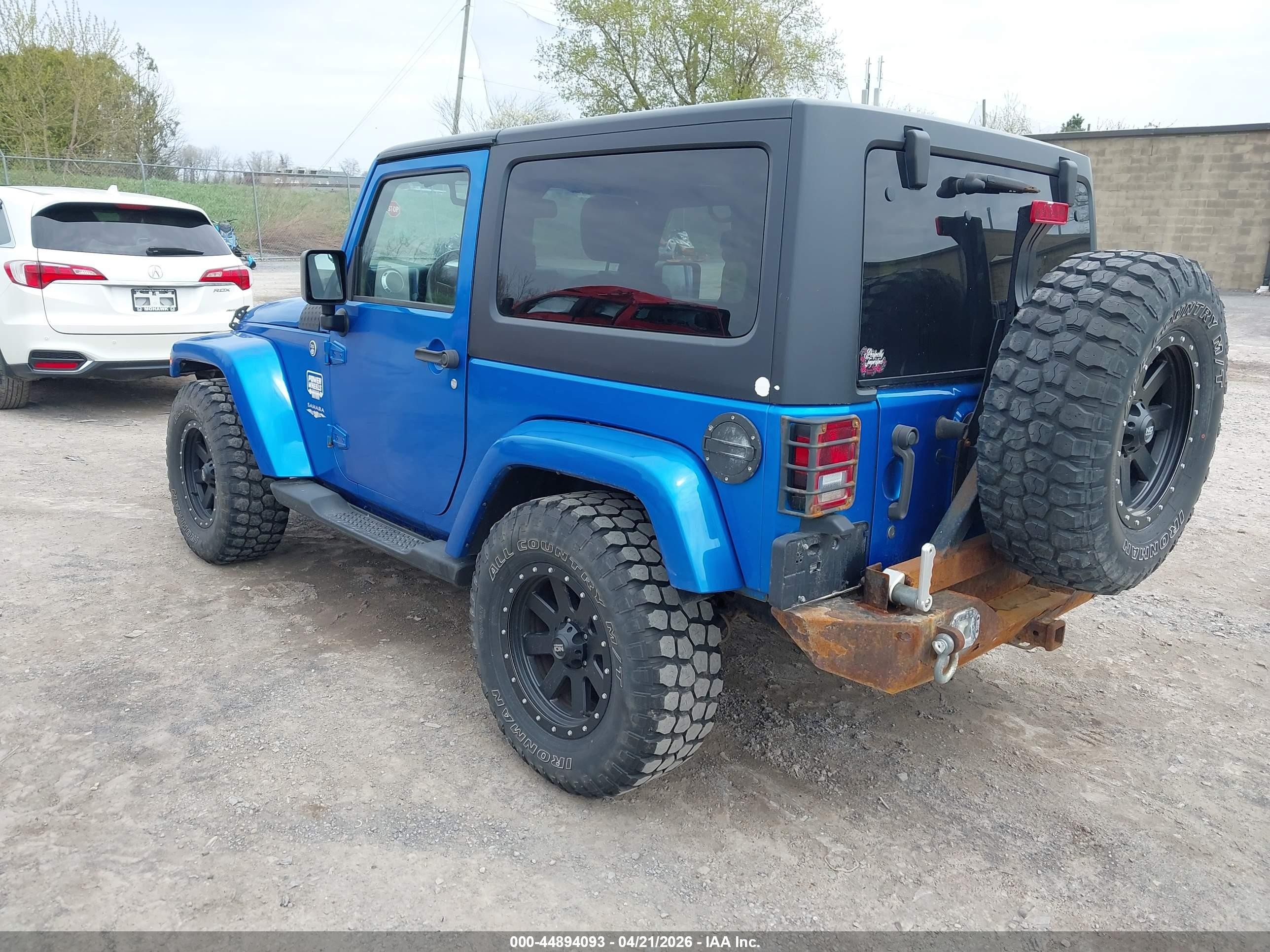2015 Jeep Wrangler Sahara Blue vin: 1C4AJWBG1FL511108