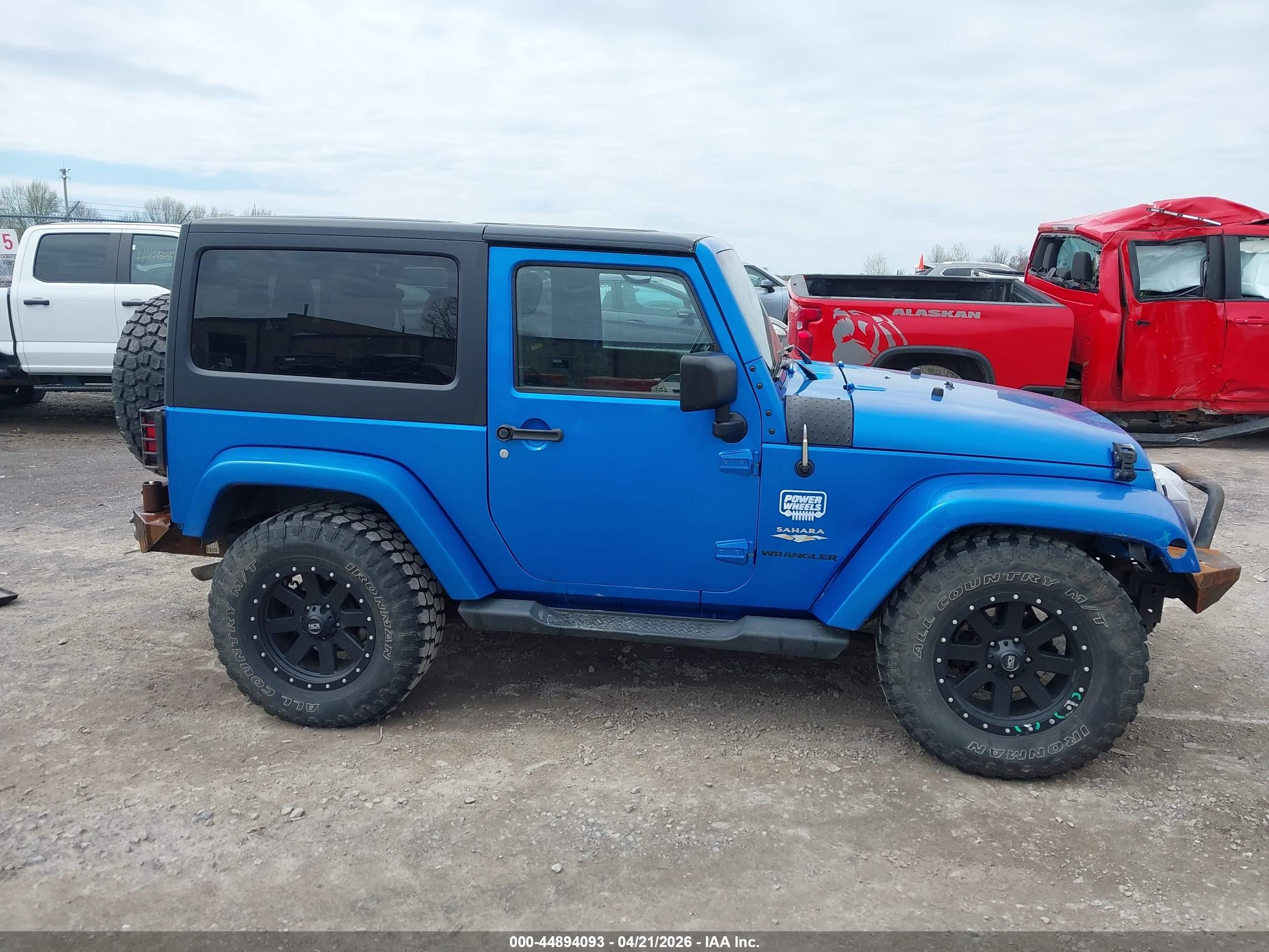 2015 Jeep Wrangler Sahara Blue vin: 1C4AJWBG1FL511108