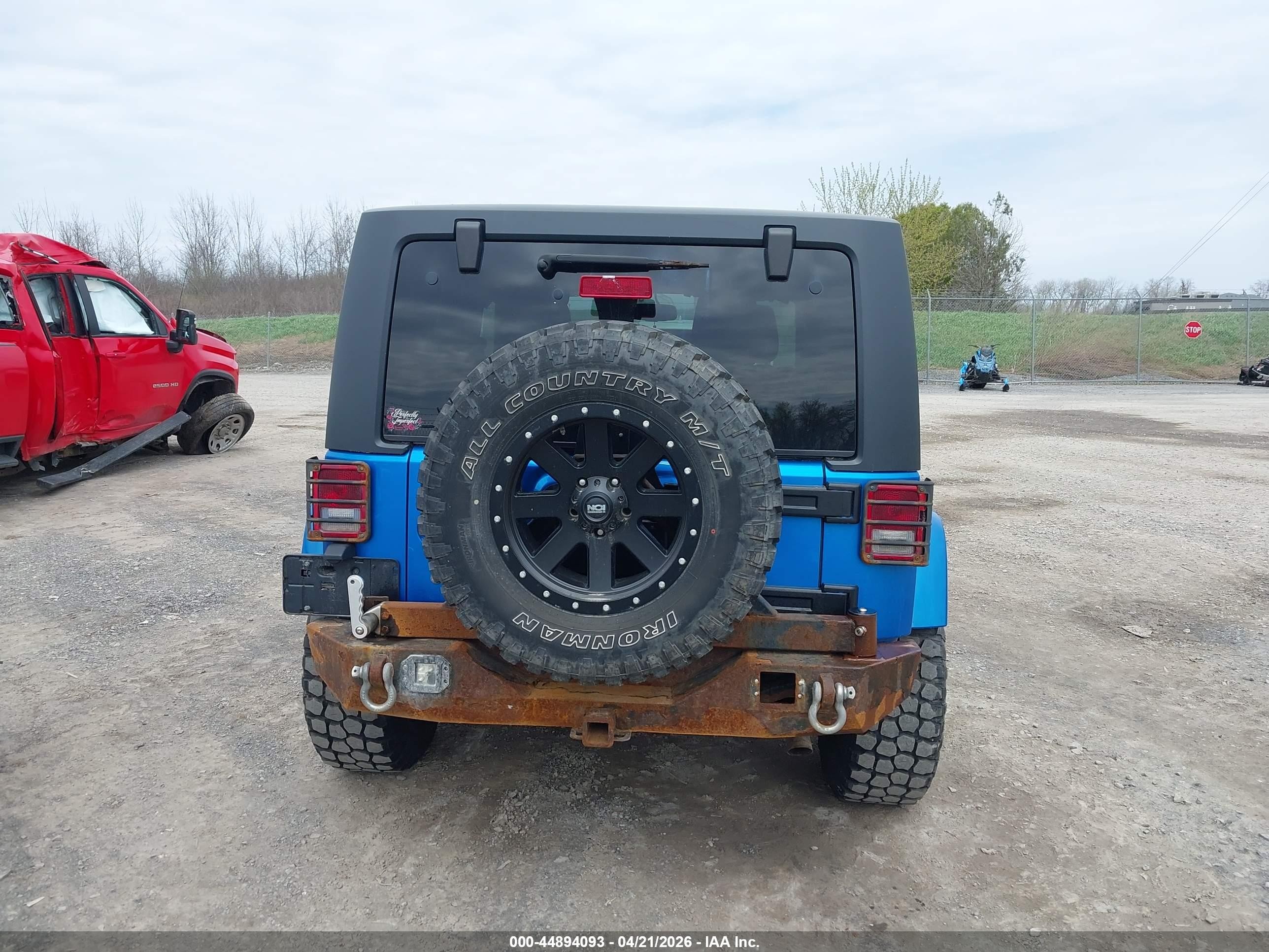 2015 Jeep Wrangler Sahara Blue vin: 1C4AJWBG1FL511108