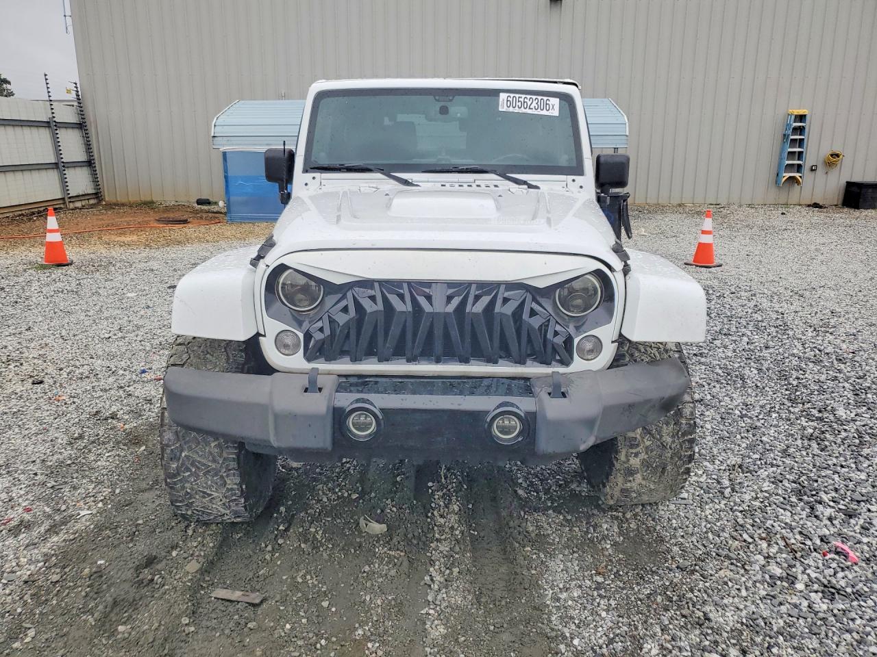 2014 Jeep Wrangler Sahara White vin: 1C4AJWBG2EL238940