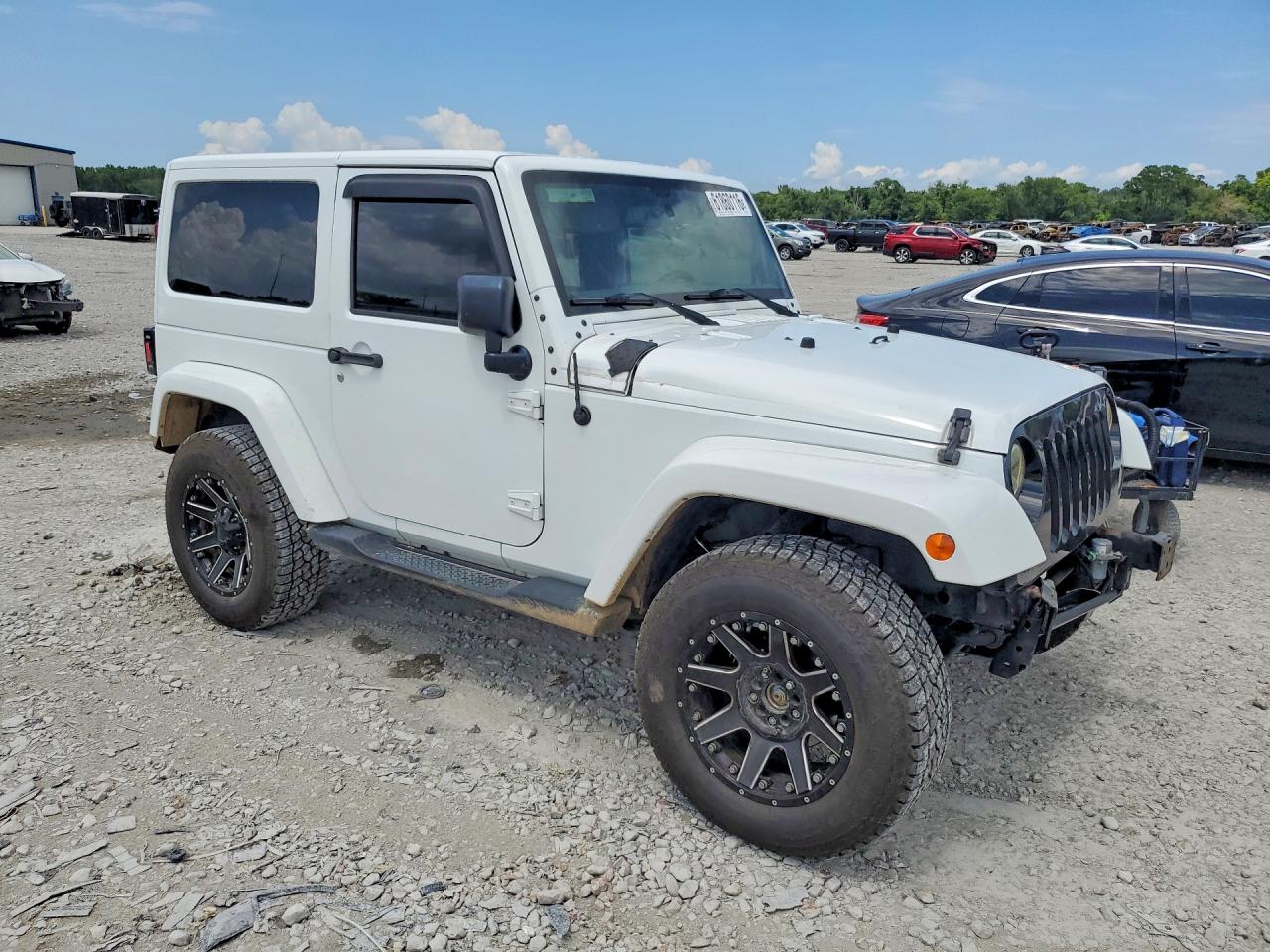 2015 Jeep Wrangler Sahara White vin: 1C4AJWBG3FL772658
