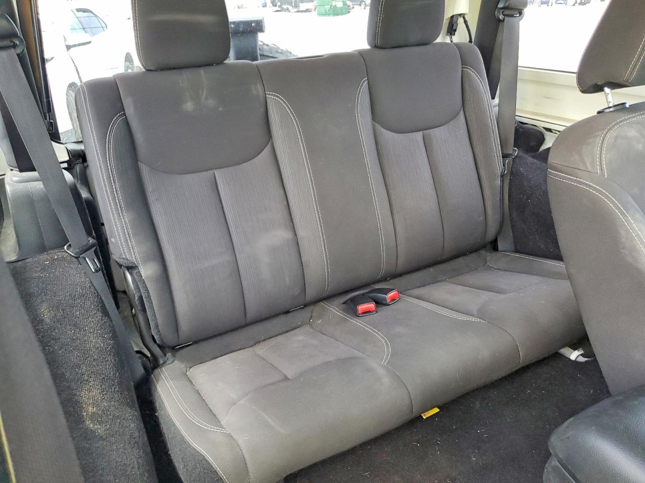 2015 Jeep Wrangler Sahara White vin: 1C4AJWBG3FL772658