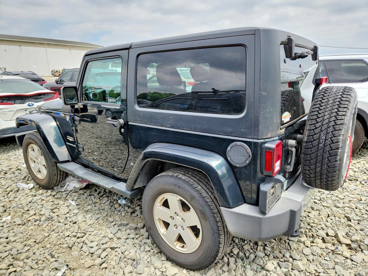 2012 Jeep Wrangler Sahara Зеленый vin: 1C4AJWBG4CL220310
