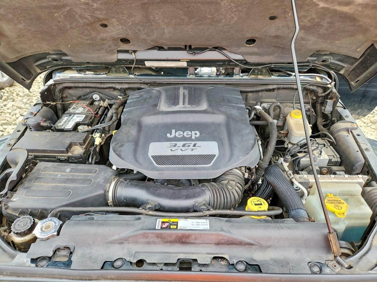 2012 Jeep Wrangler Sahara Зеленый vin: 1C4AJWBG4CL220310