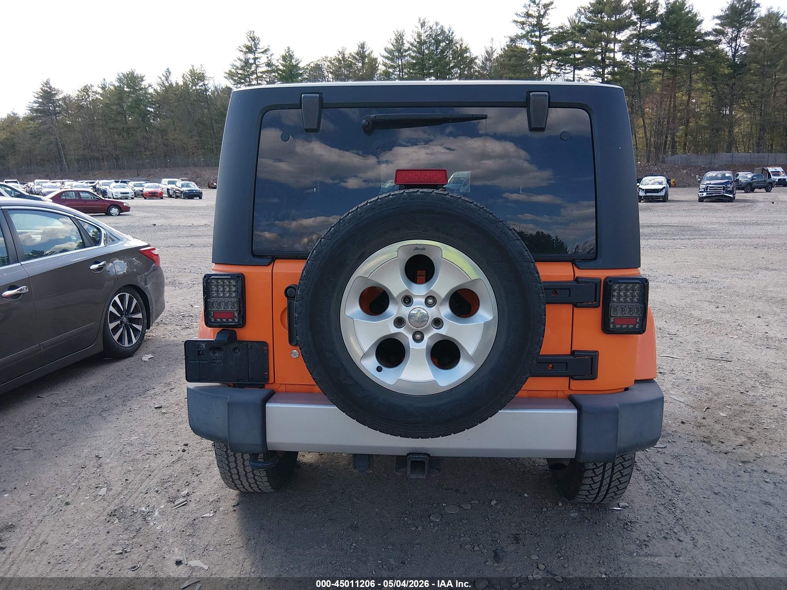 2013 Jeep Wrangler Sahara Оранжевый vin: 1C4AJWBG5DL533464