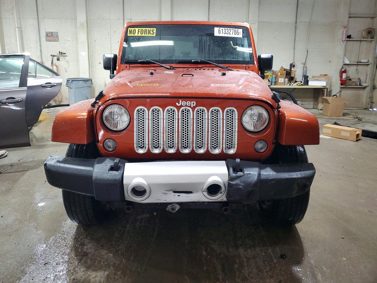 2014 Jeep Wrangler Sahara Orange vin: 1C4AJWBG5EL164722