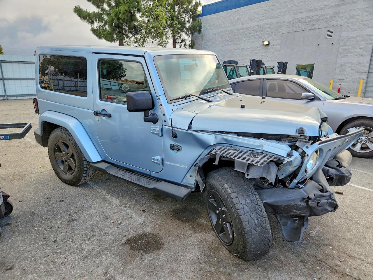 2012 Jeep Wrangler Sahara Blue vin: 1C4AJWBG7CL148633