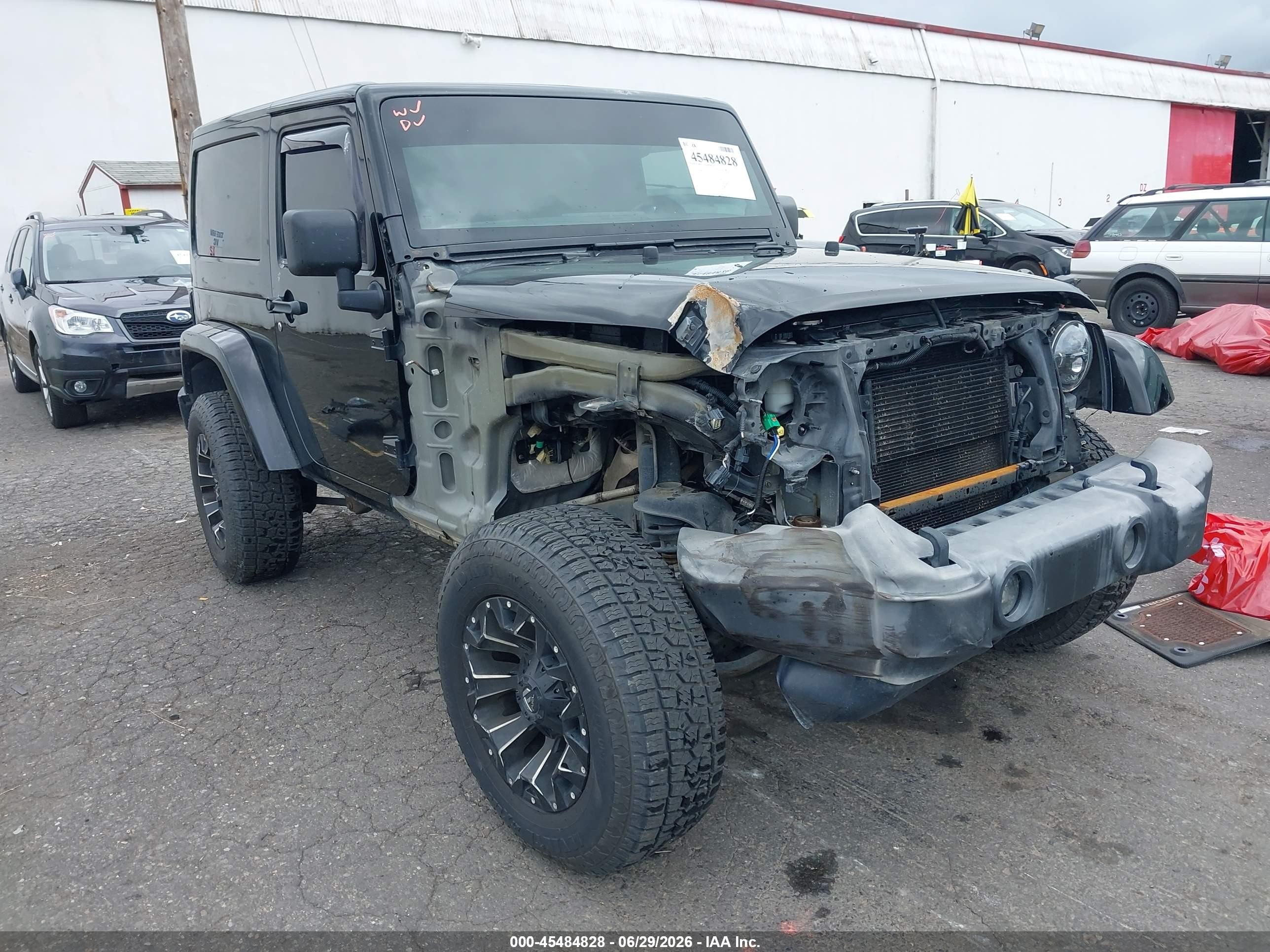 2012 Jeep Wrangler Sahara Black vin: 1C4AJWBG8CL160113