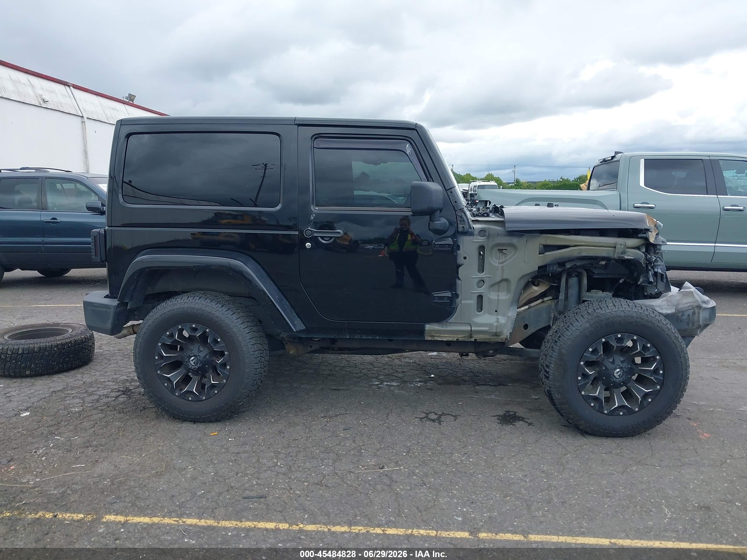 2012 Jeep Wrangler Sahara Black vin: 1C4AJWBG8CL160113
