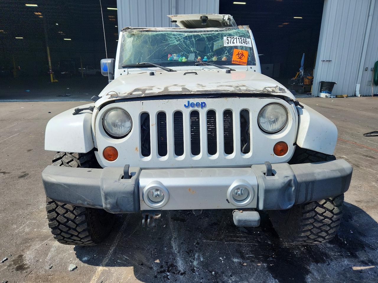 2013 Jeep Wrangler Sahara White vin: 1C4AJWBG8DL567950