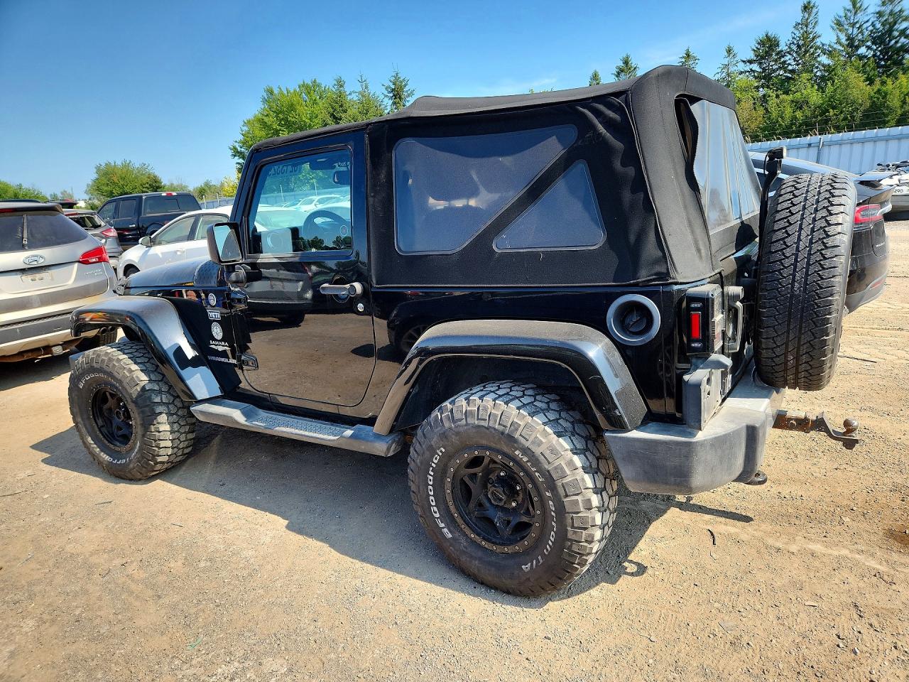 2014 Jeep Wrangler Sahara Black vin: 1C4AJWBG8EL226582