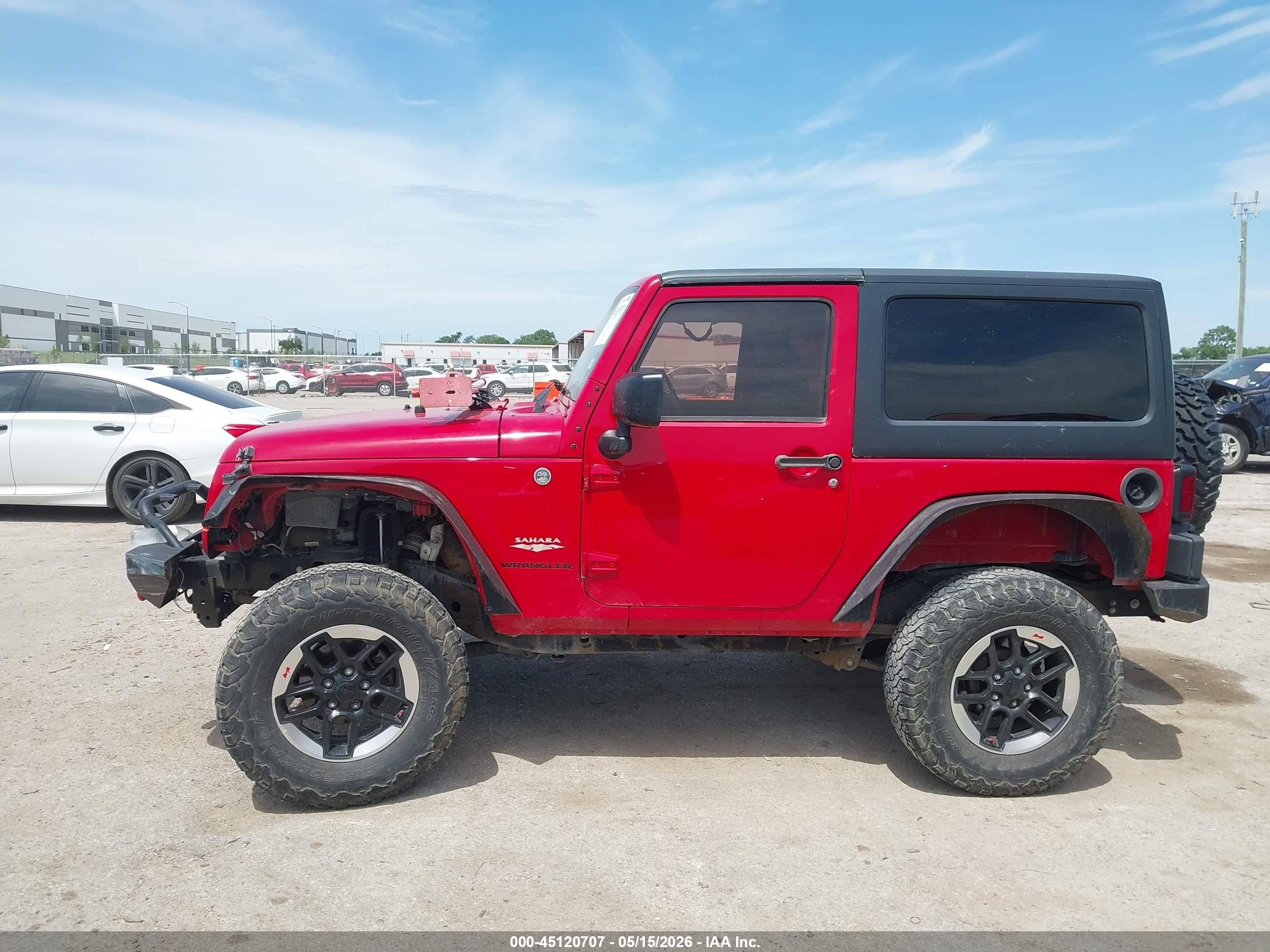 2014 Jeep Wrangler Sahara Красный vin: 1C4AJWBG8EL240904
