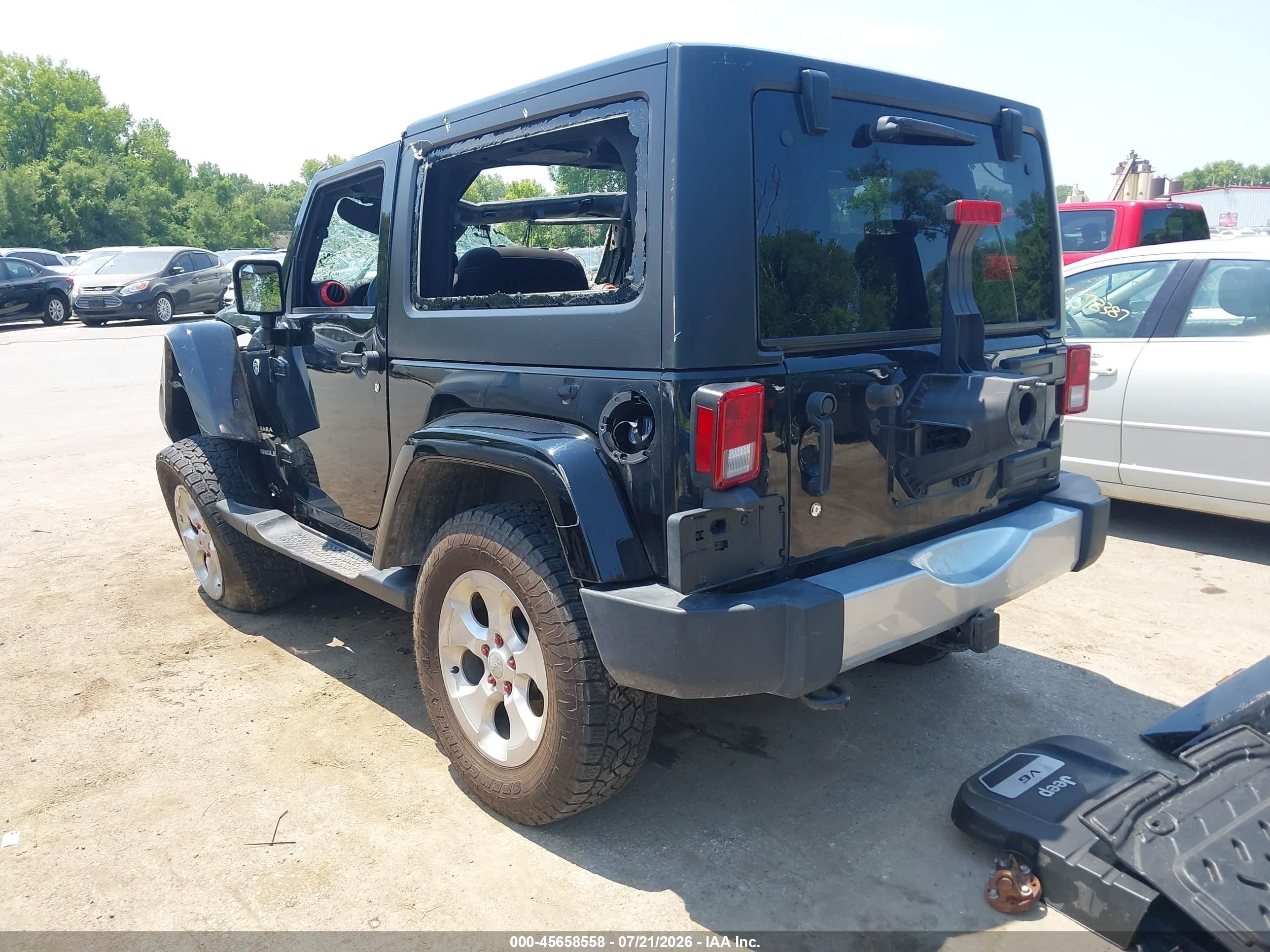 2015 Jeep Wrangler Sahara Черный vin: 1C4AJWBG8FL735962