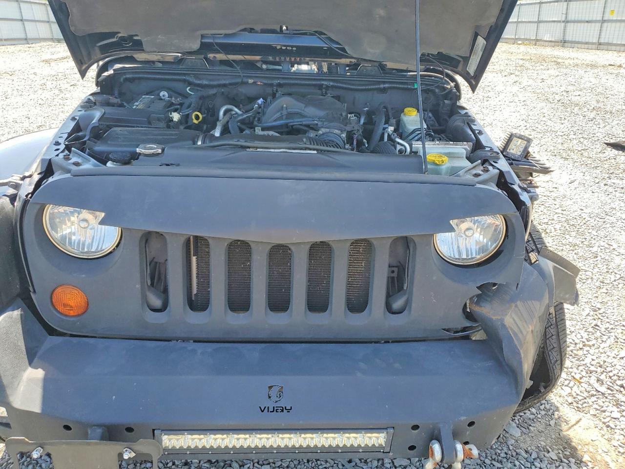 2012 Jeep Wrangler Sahara Black vin: 1C4AJWBG9CL153672