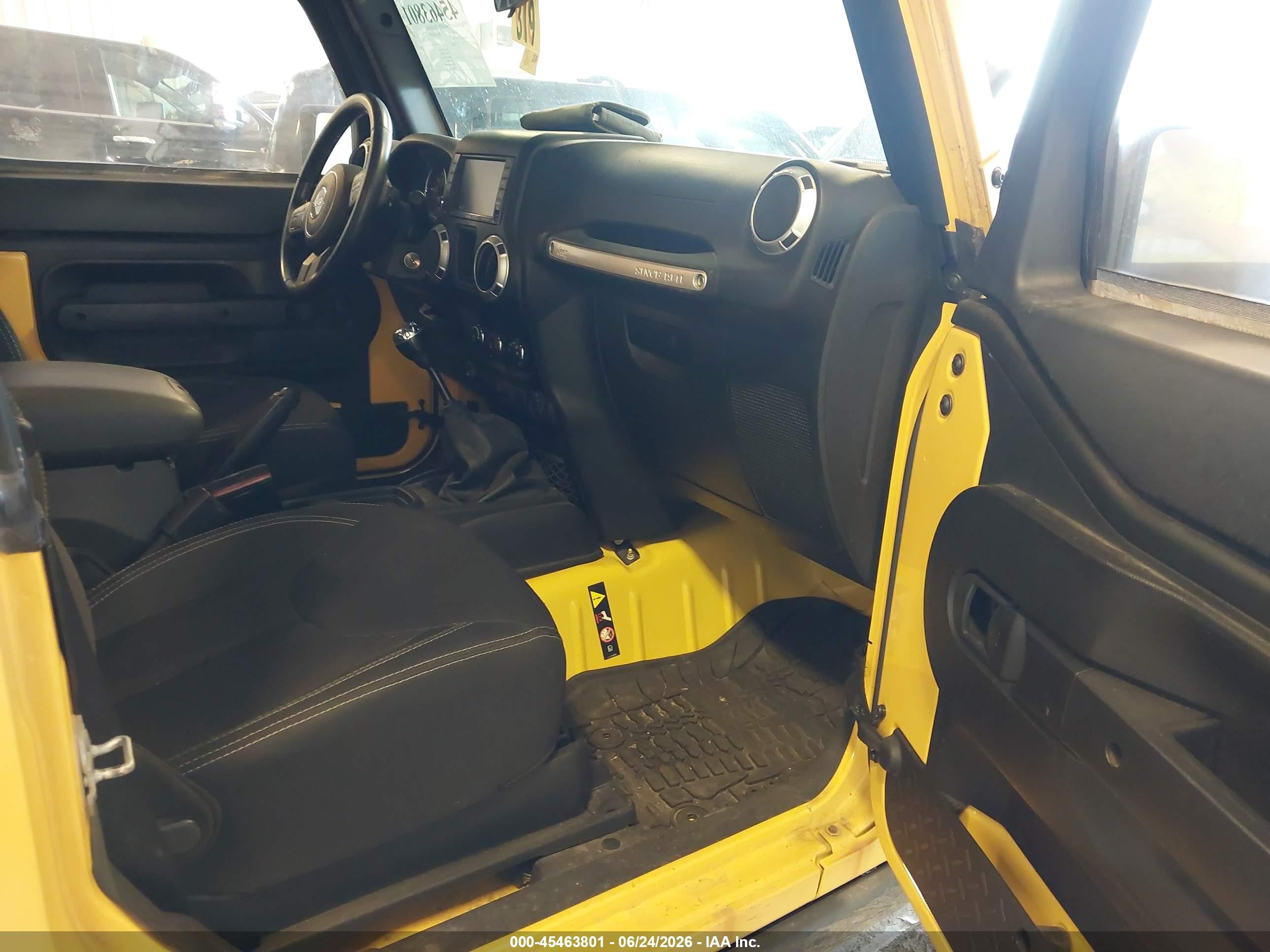 2015 Jeep Wrangler Rubicon Yellow vin: 1C4BJWCG0FL606746