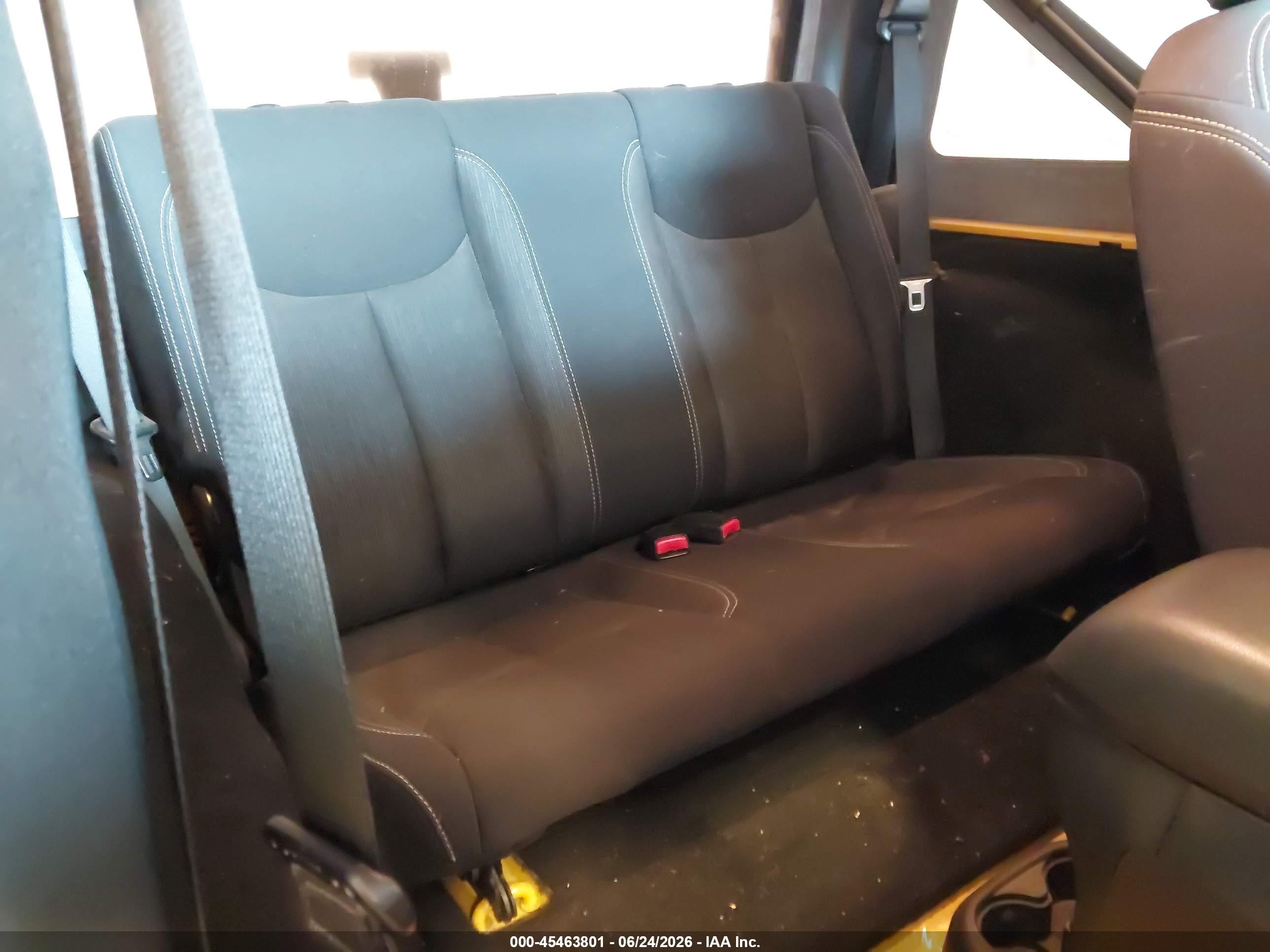 2015 Jeep Wrangler Rubicon Yellow vin: 1C4BJWCG0FL606746