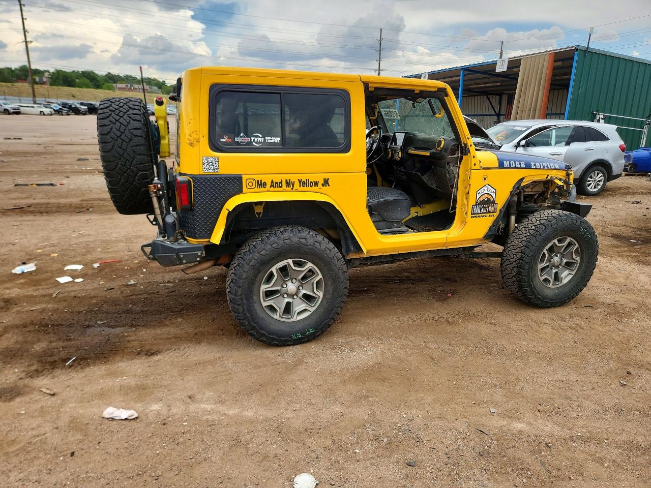 2015 Jeep Wrangler Rubicon Yellow vin: 1C4BJWCG1FL540868