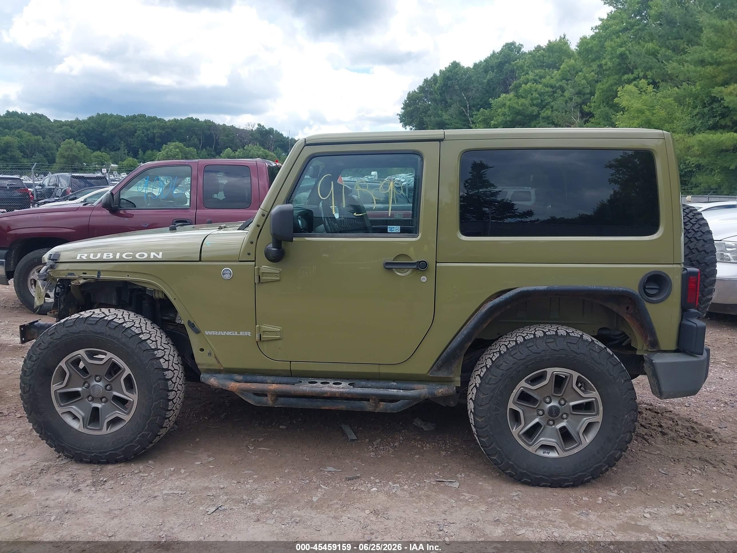 2013 Jeep Wrangler Rubicon Green vin: 1C4BJWCG2DL575707