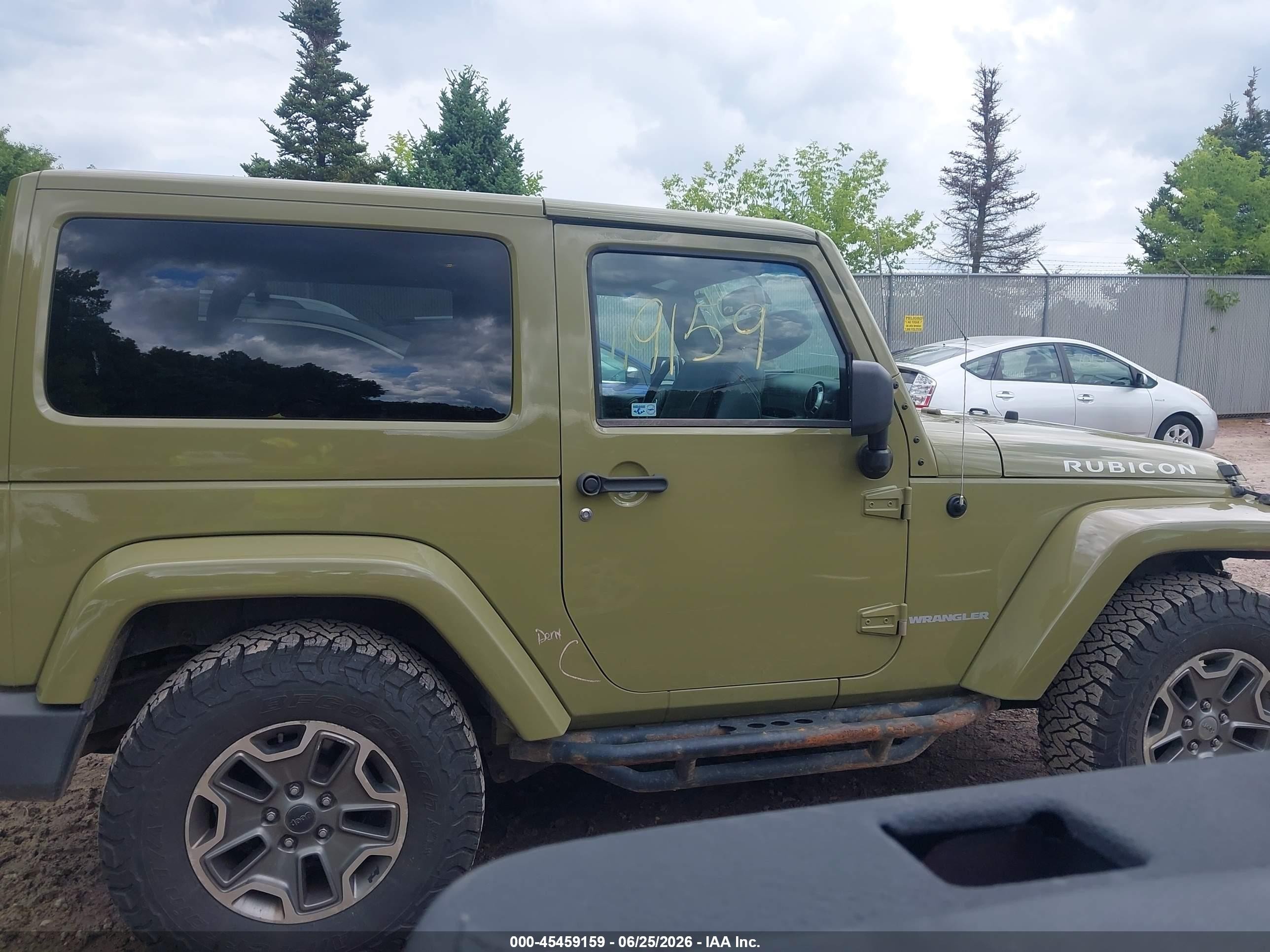2013 Jeep Wrangler Rubicon Green vin: 1C4BJWCG2DL575707