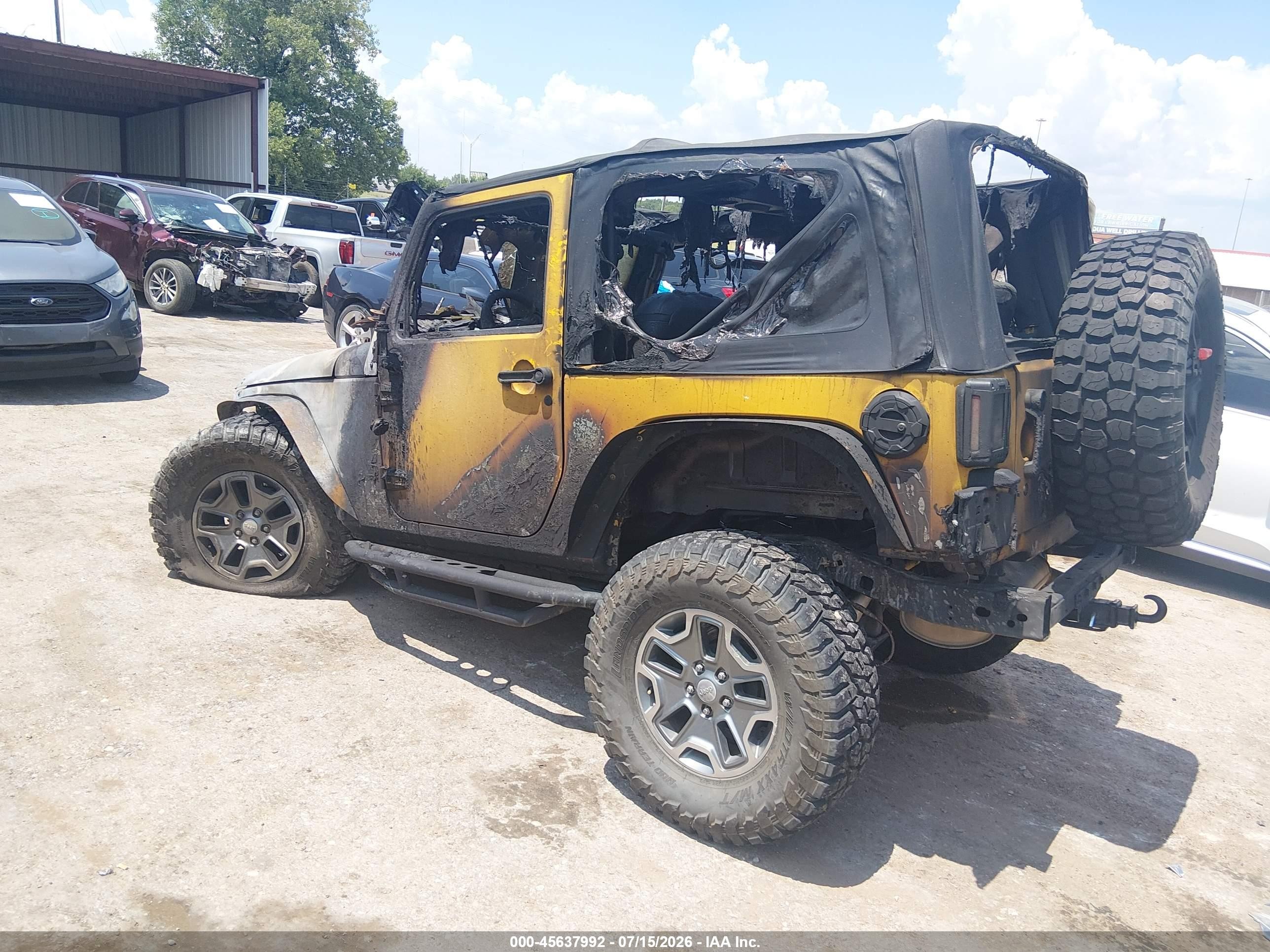 2015 Jeep Wrangler Rubicon Yellow vin: 1C4BJWCG6FL666322