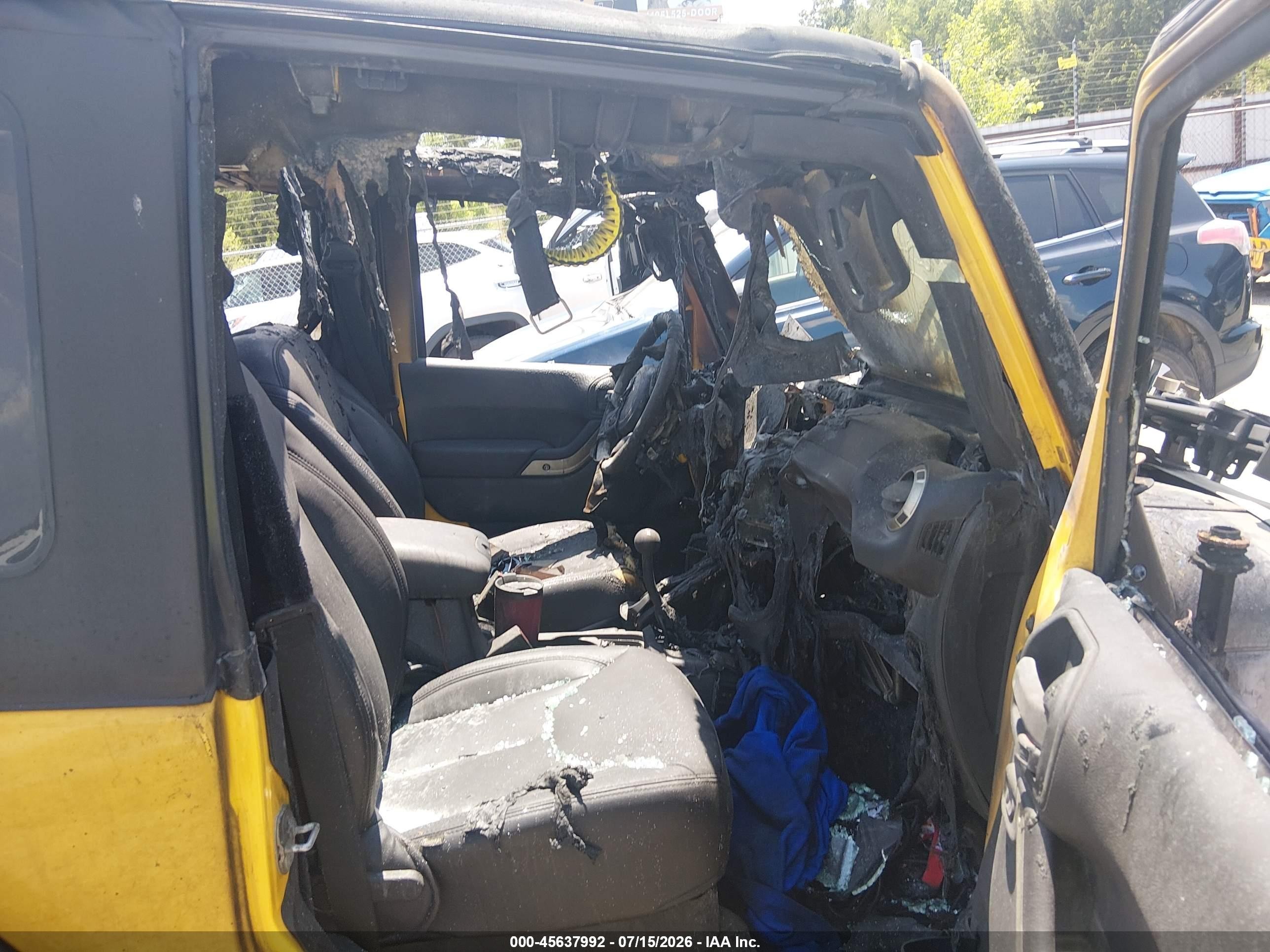 2015 Jeep Wrangler Rubicon Yellow vin: 1C4BJWCG6FL666322