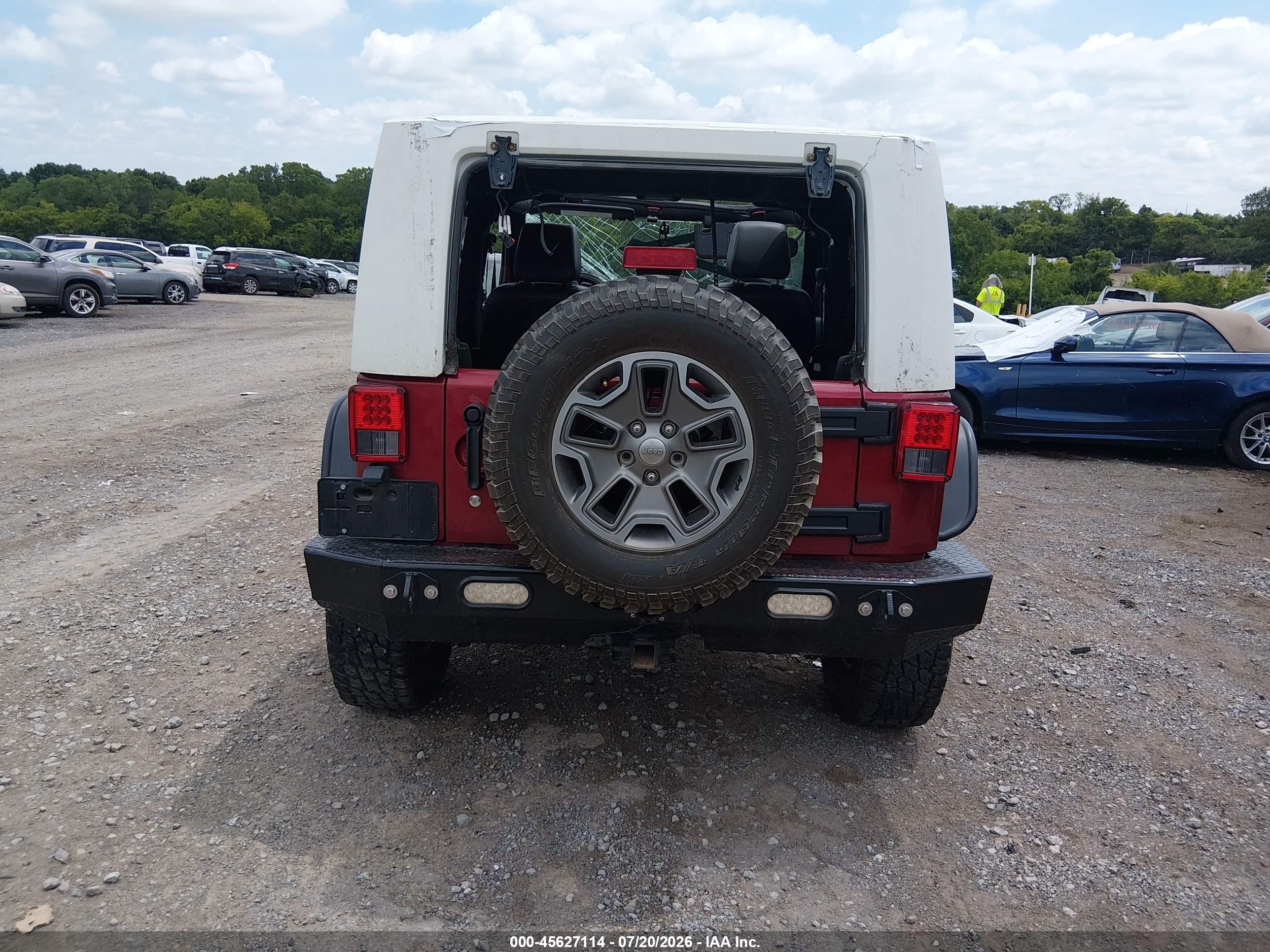 2013 Jeep Wrangler Rubicon Red vin: 1C4BJWCG9DL508392