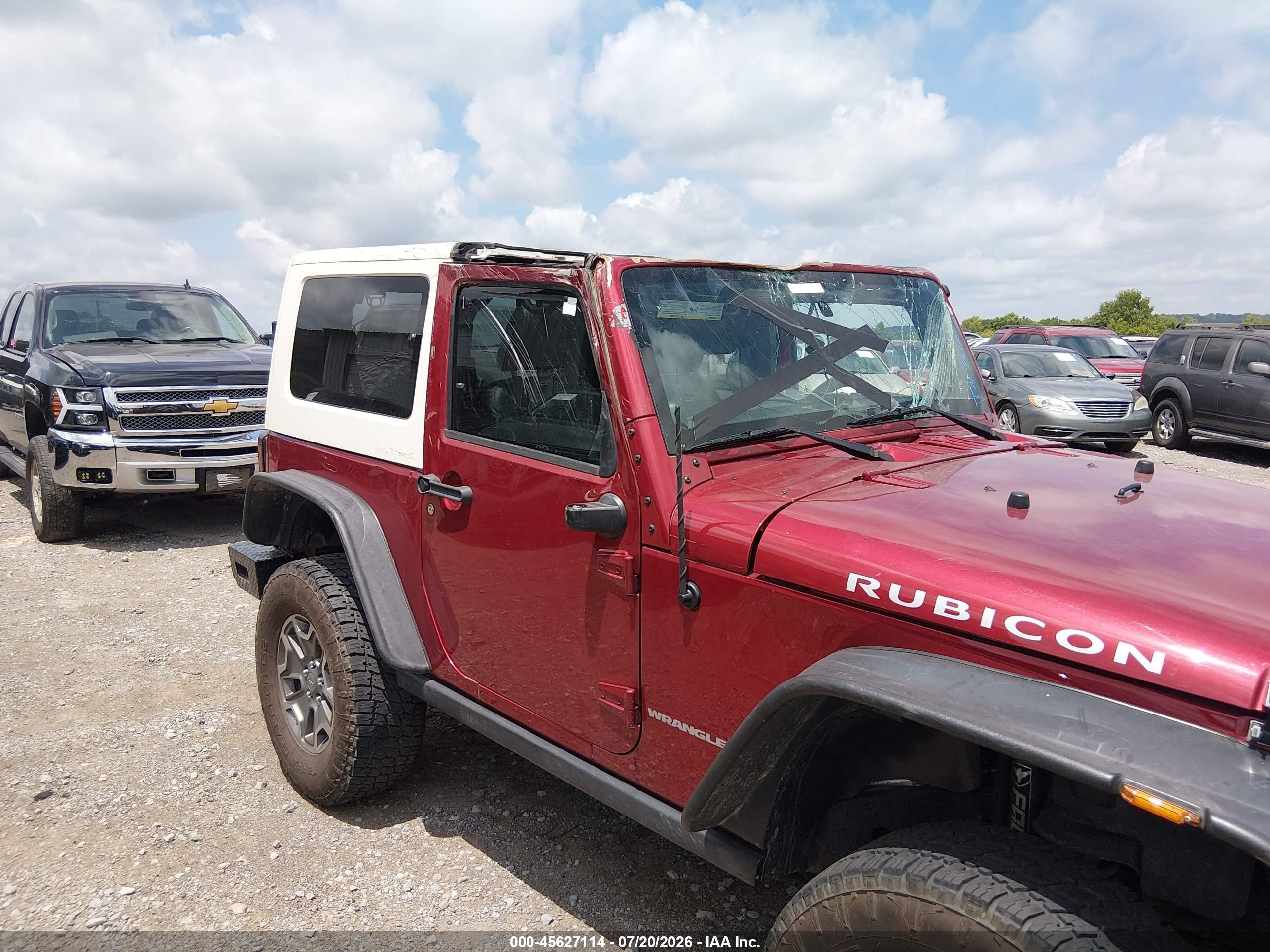 2013 Jeep Wrangler Rubicon Red vin: 1C4BJWCG9DL508392