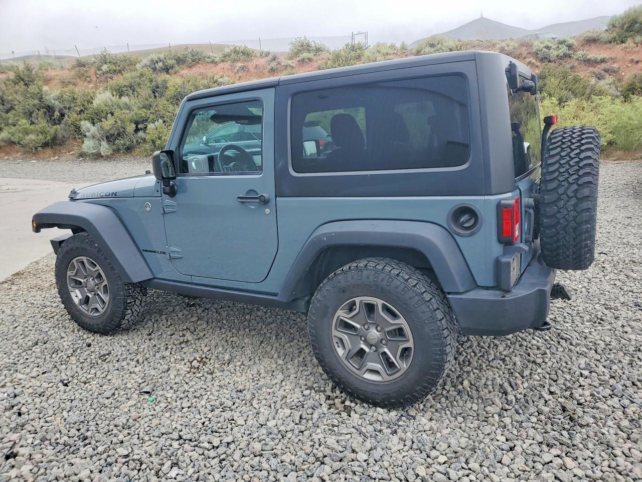 2015 Jeep Wrangler Rubicon Gray vin: 1C4BJWCG9FL582107