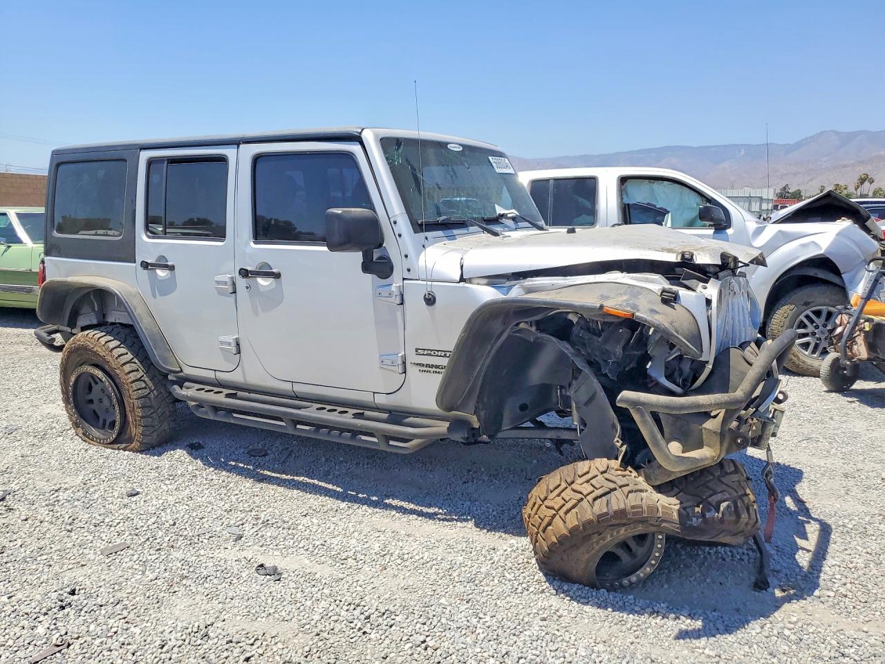 2012 Jeep Wrangler Unlimited Sport Silver vin: 1C4BJWDG0CL178963