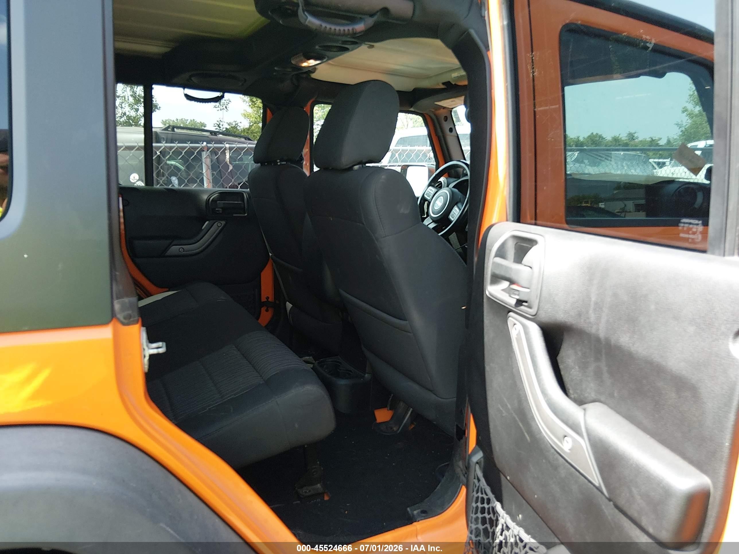 2012 Jeep Wrangler Unlimited Sport Orange vin: 1C4BJWDG0CL222136