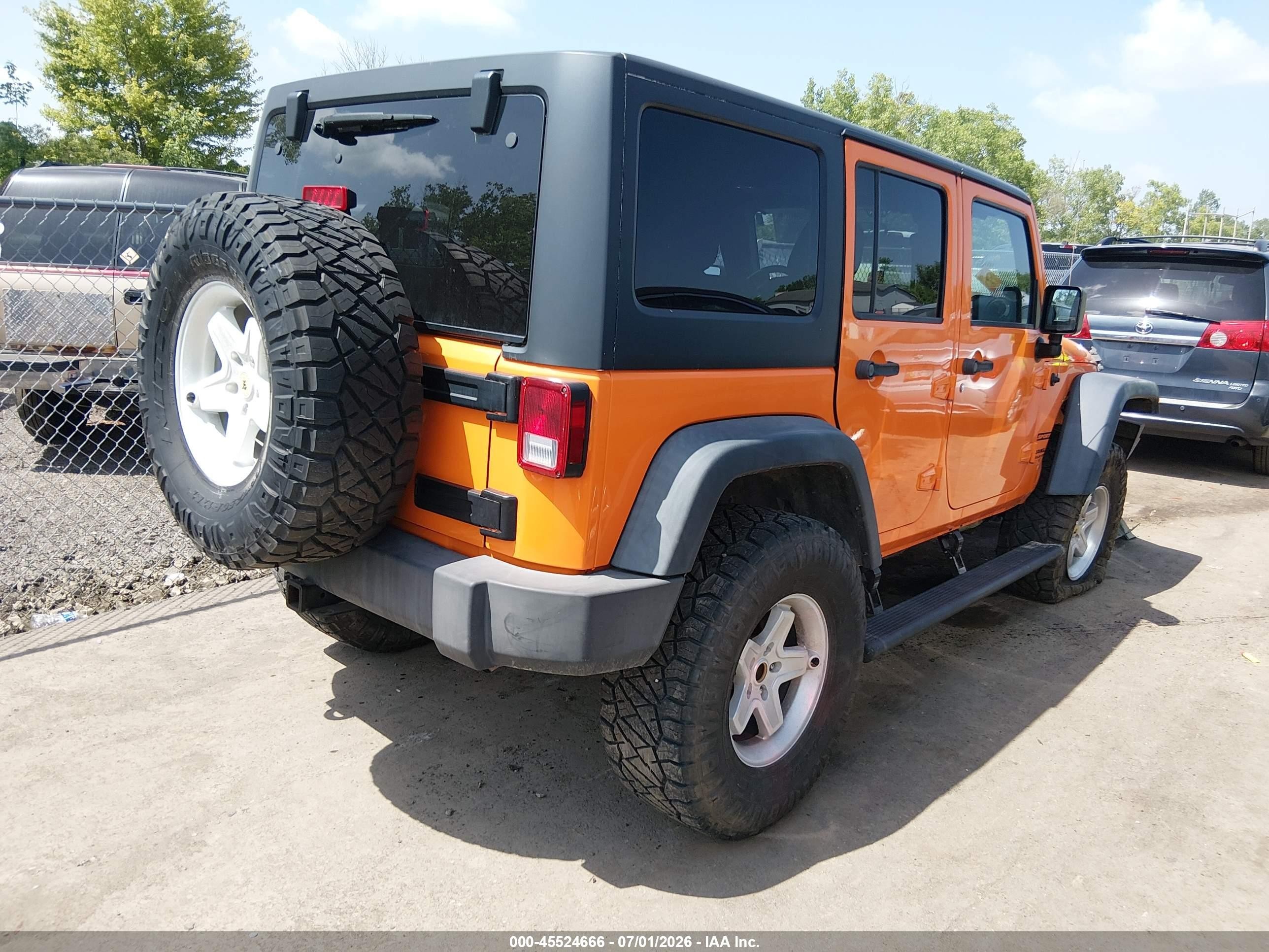 2012 Jeep Wrangler Unlimited Sport Orange vin: 1C4BJWDG0CL222136